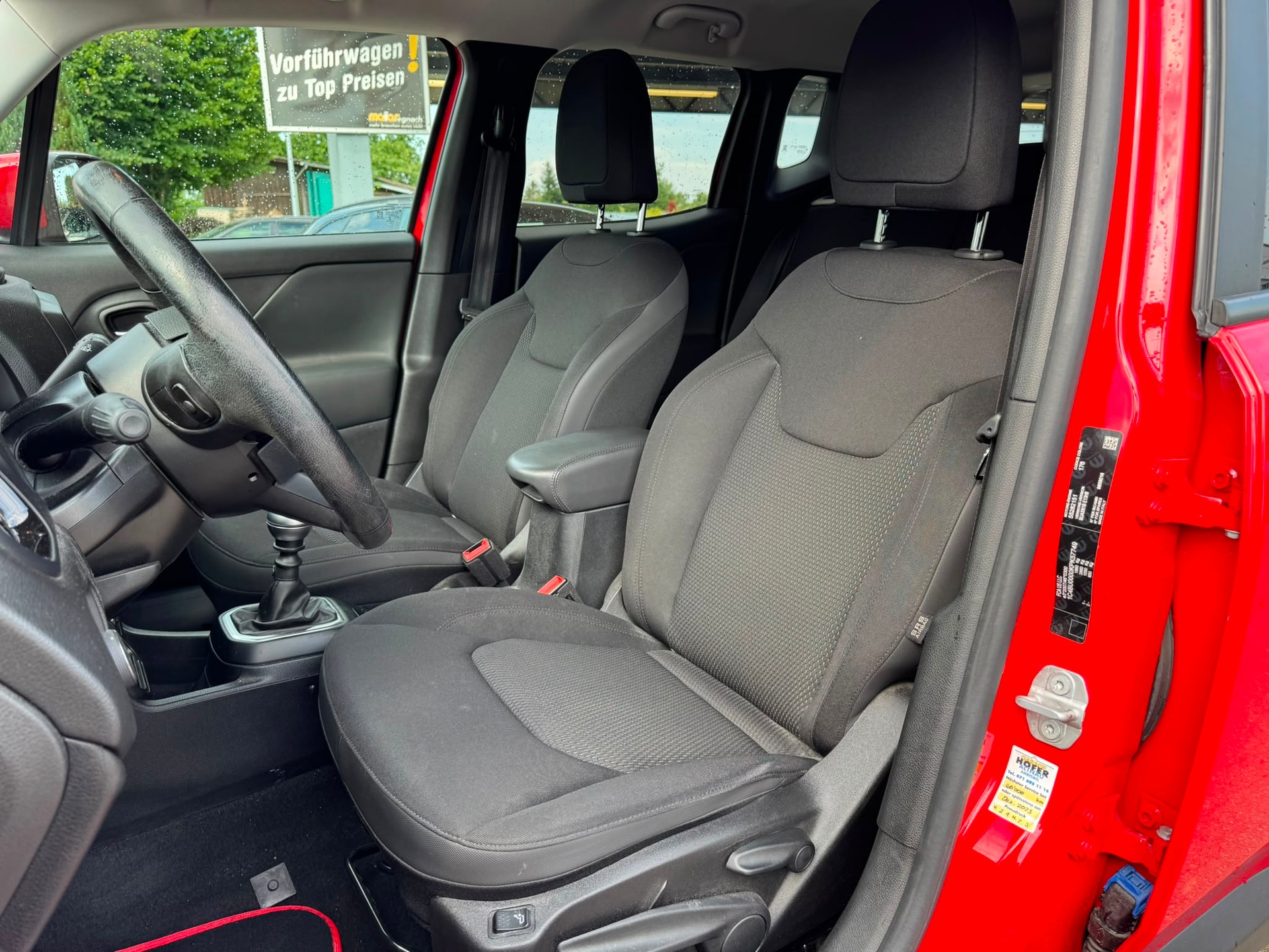 JEEP Renegade 1.0 Turbo Night Eagle-image-12