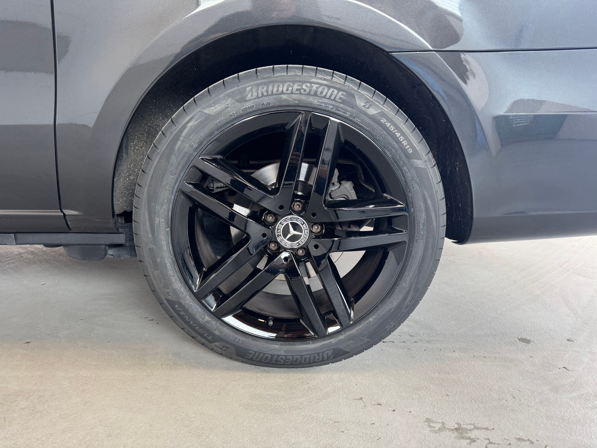 MERCEDES-BENZ V 300 d lang Avantgarde 4Matic 9G-Tronic-image-8