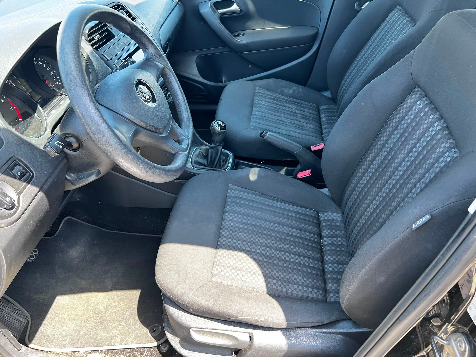 VW Polo 1.0 BMT Comfortline-image-4