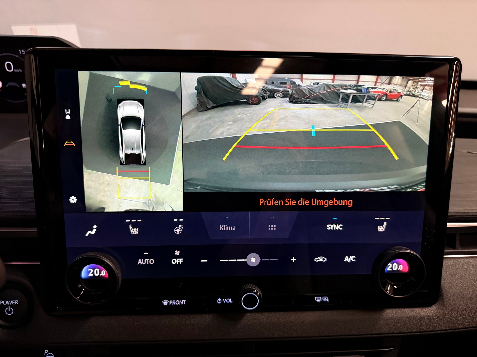 TOYOTA C-HR+ 77 kWh Premium AWD-image-27