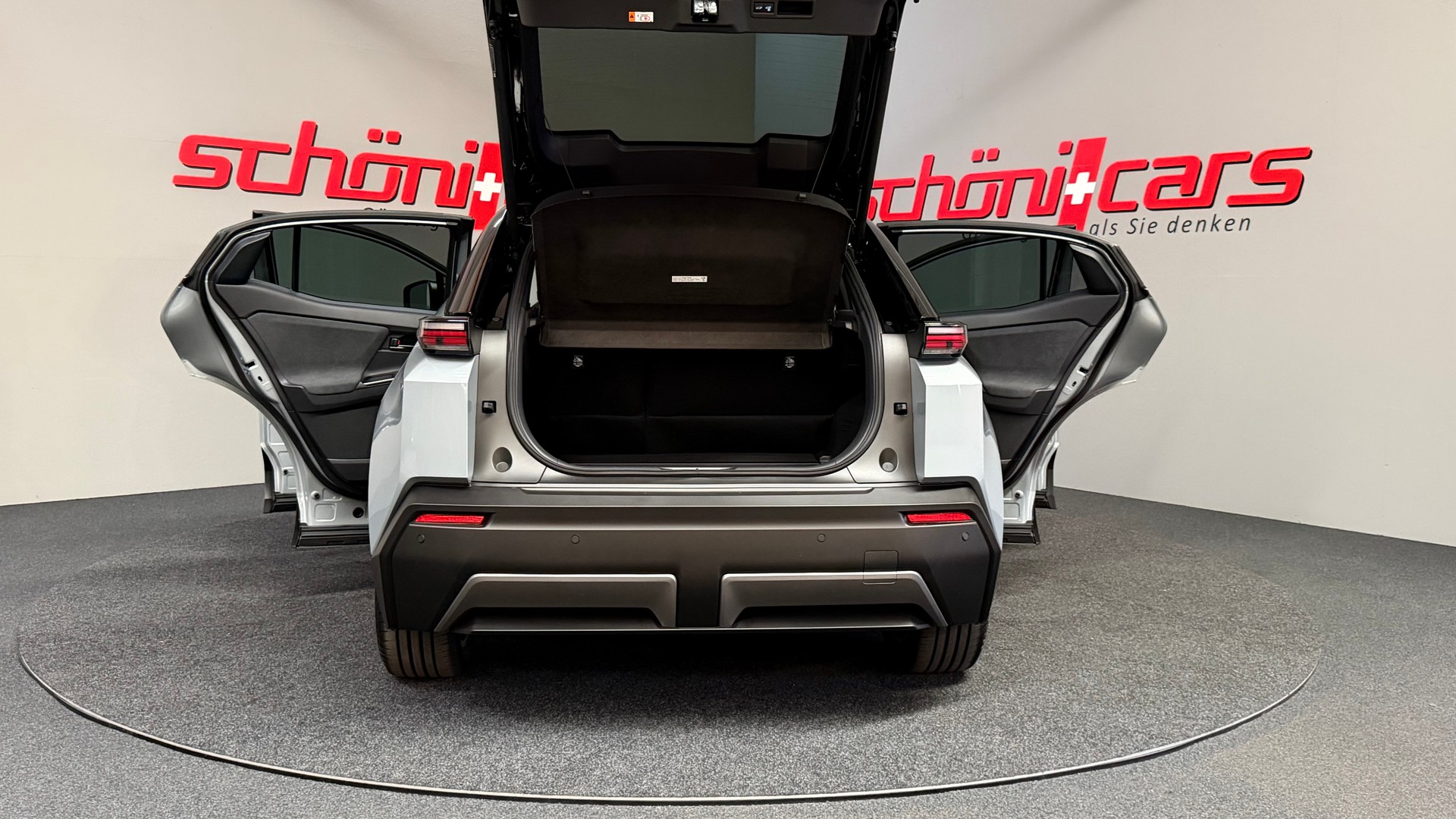 TOYOTA C-HR+ 77 kWh Premium AWD-image-5