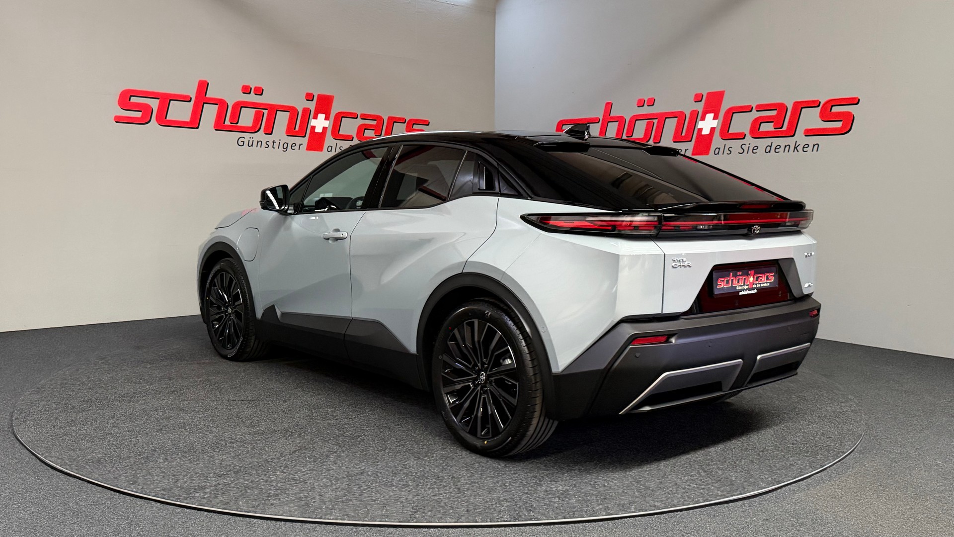TOYOTA C-HR+ 77 kWh Premium AWD-showroom-element-3