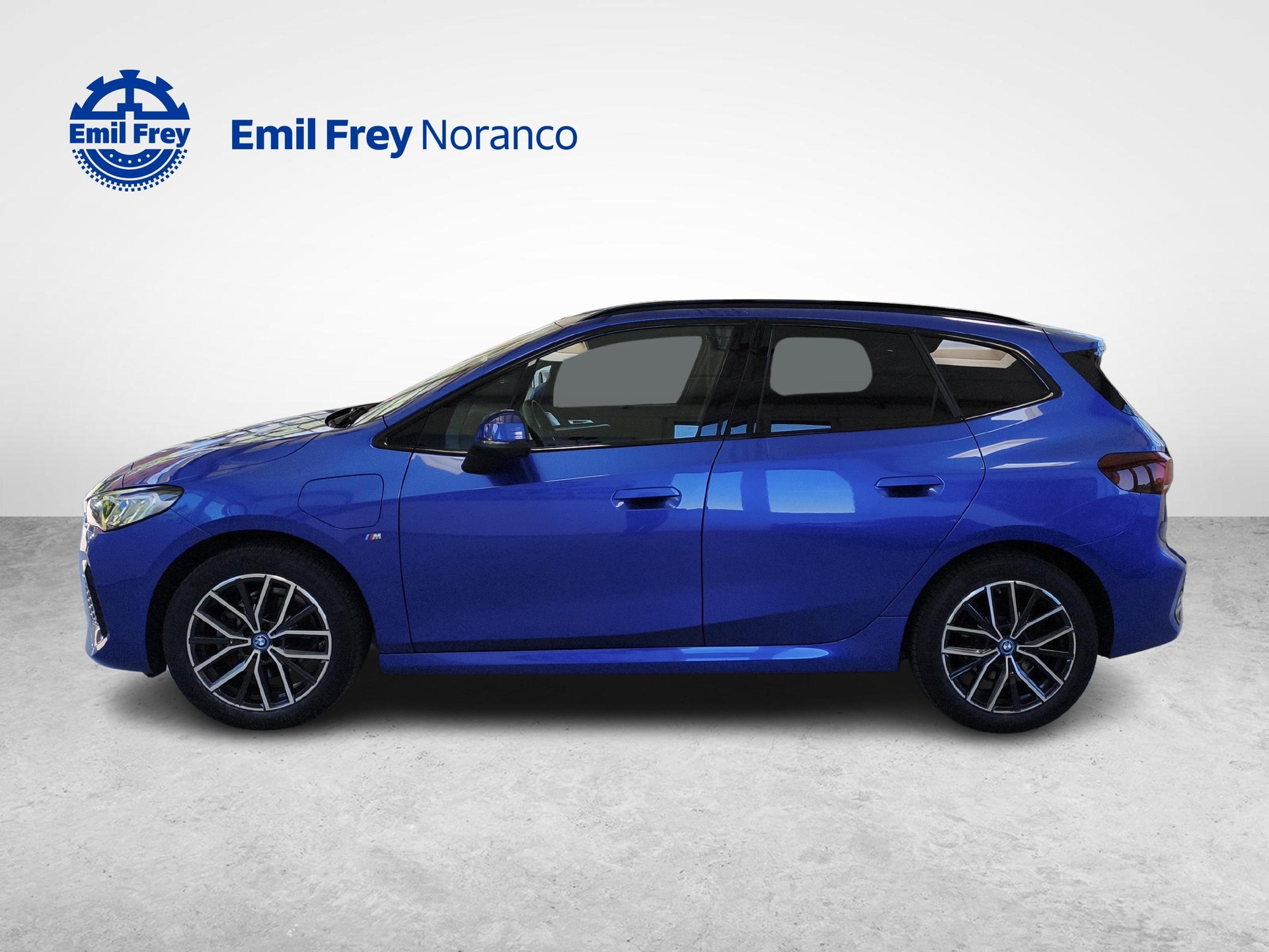 BMW 225e xDrive paddles Active Tourer-showroom-element-2
