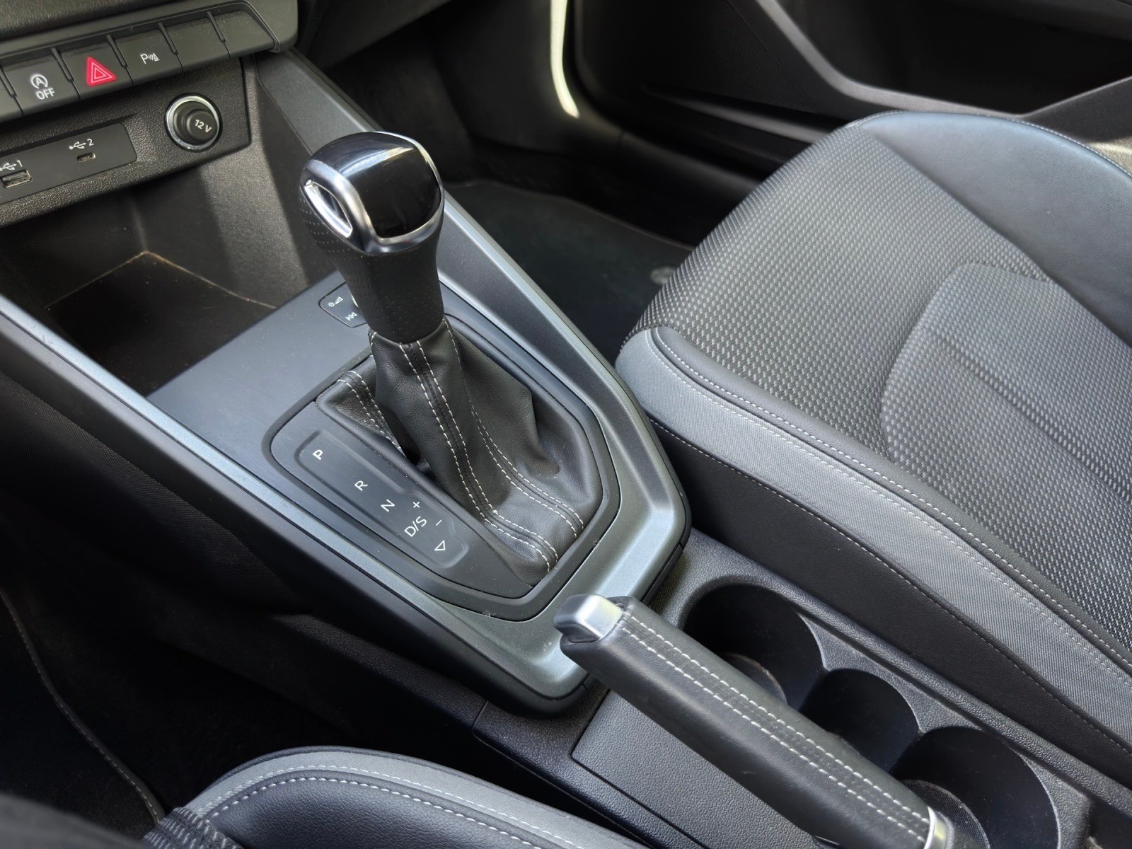 AUDI A1 Sportback 30 TFSI S-tronic-image-16