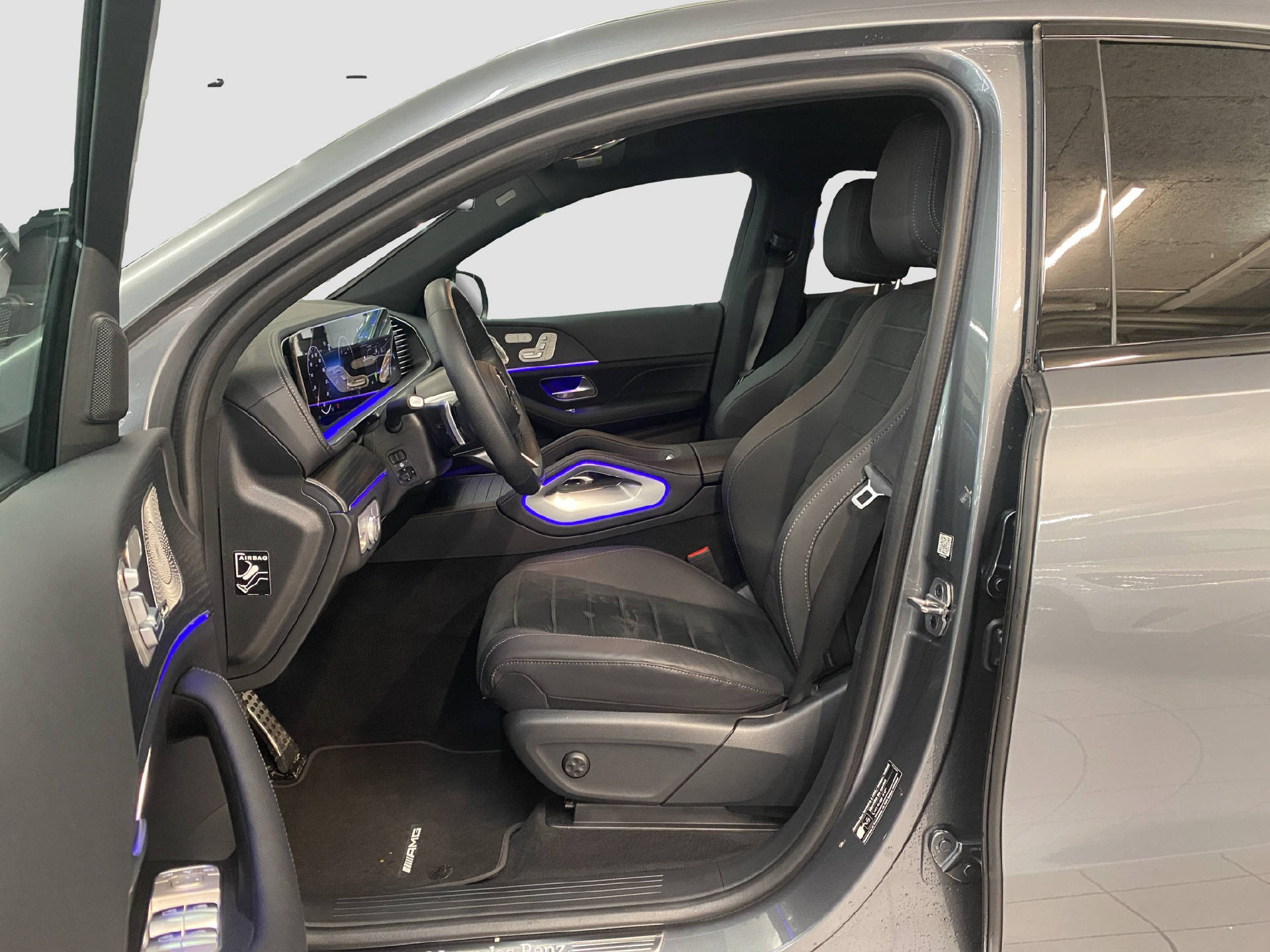 MERCEDES-BENZ GLE 450 d Coupé AMG Line-image-6