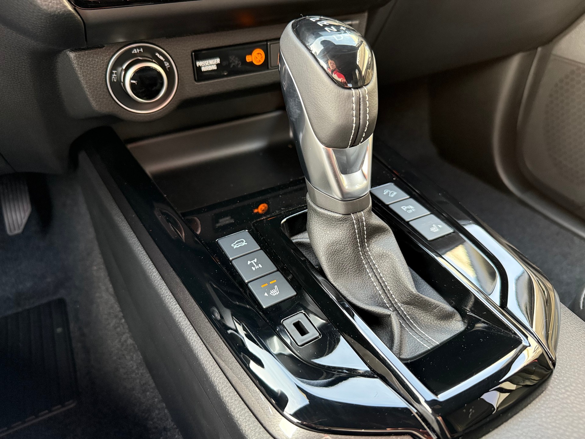 ISUZU D-MAX 1.9 CrewCab N60 Nitro Sport 4x4-image-13