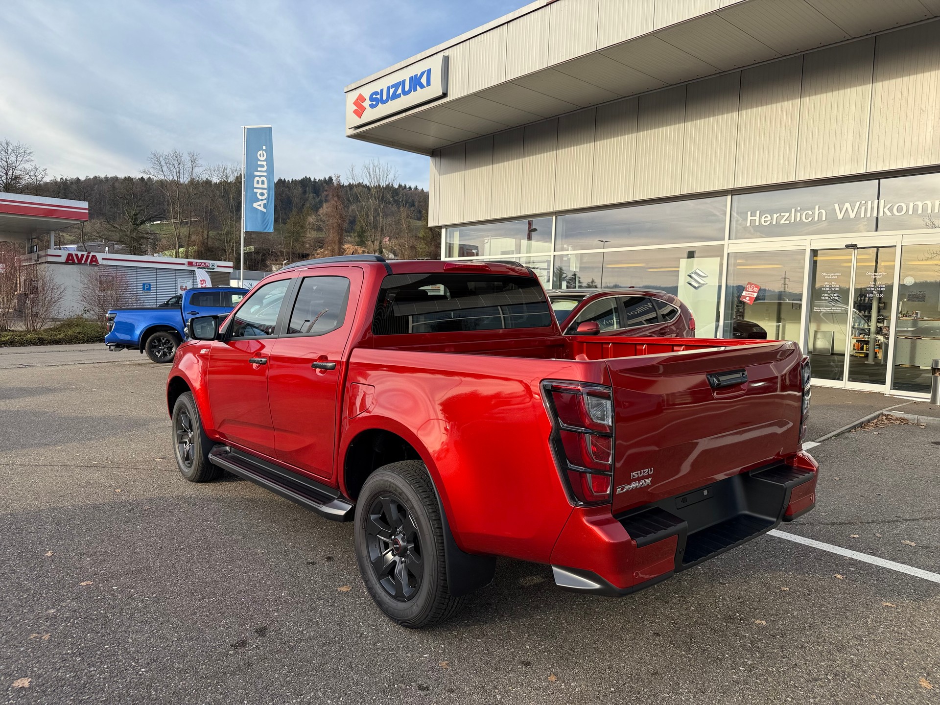 ISUZU D-MAX 1.9 CrewCab N60 Nitro Sport 4x4-showroom-element-3