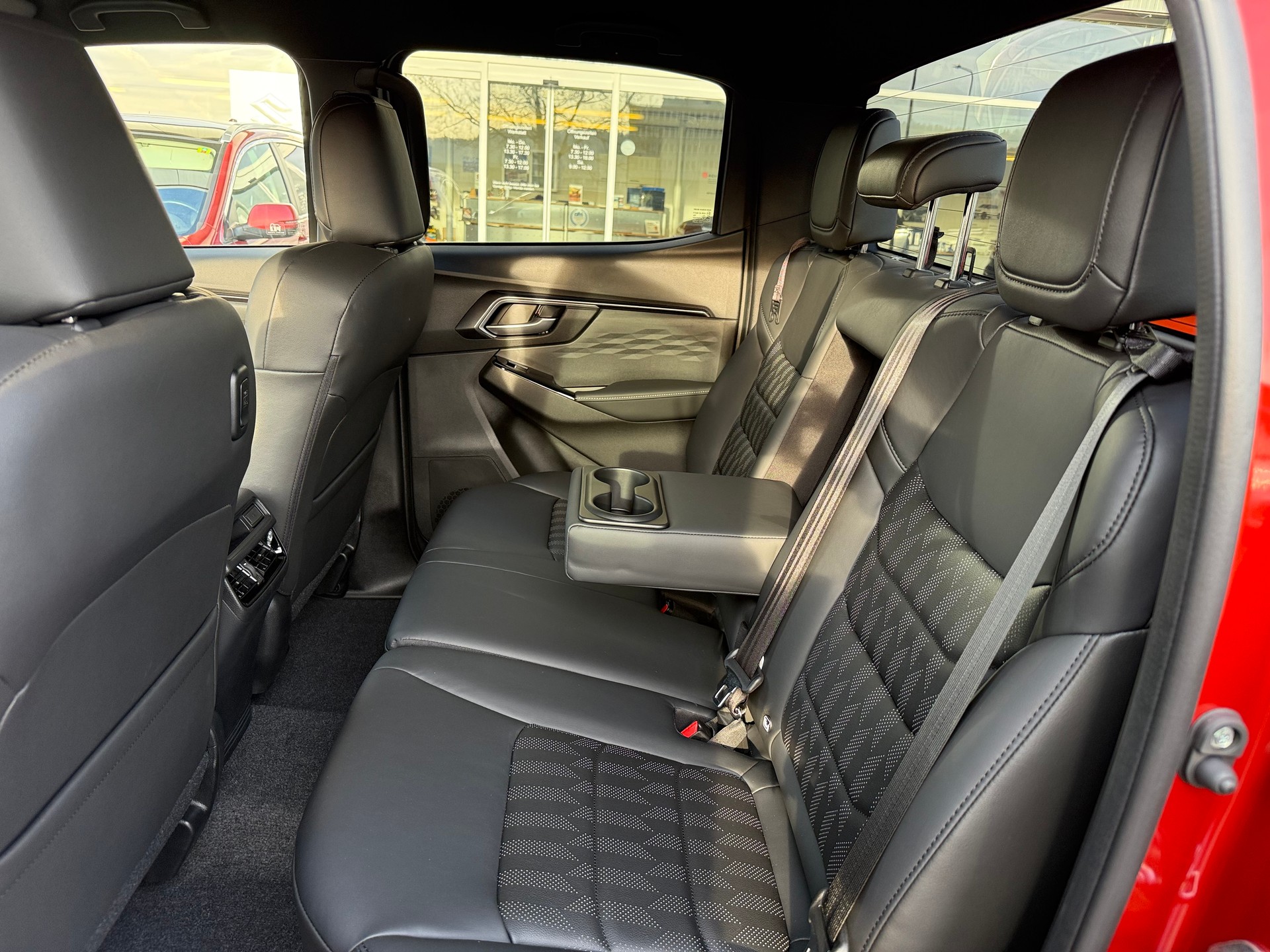 ISUZU D-MAX 1.9 CrewCab N60 Nitro Sport 4x4-image-20