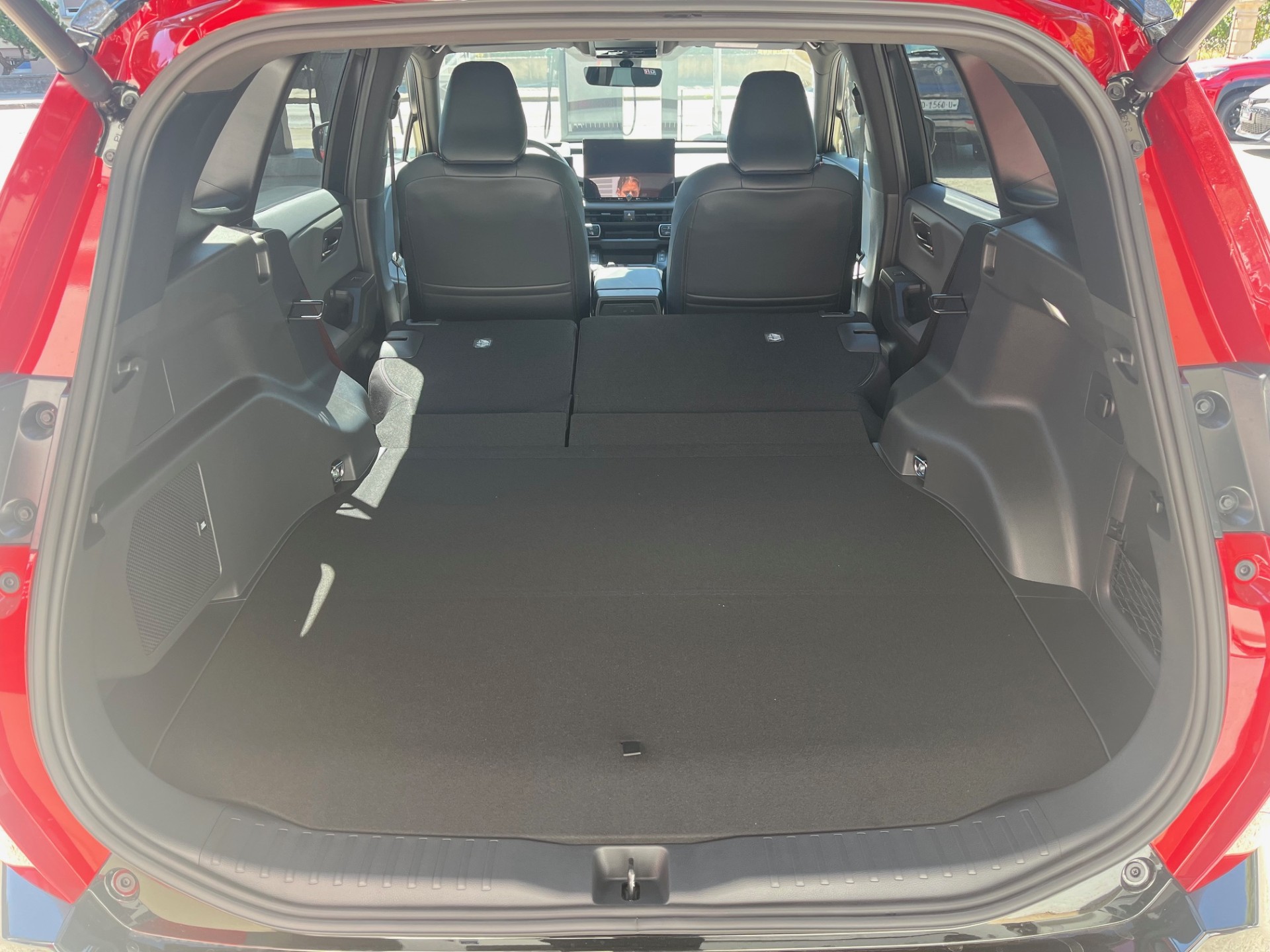 TOYOTA RAV-4 2.5 PHEV GR Sport e-CVT 4WD-image-15