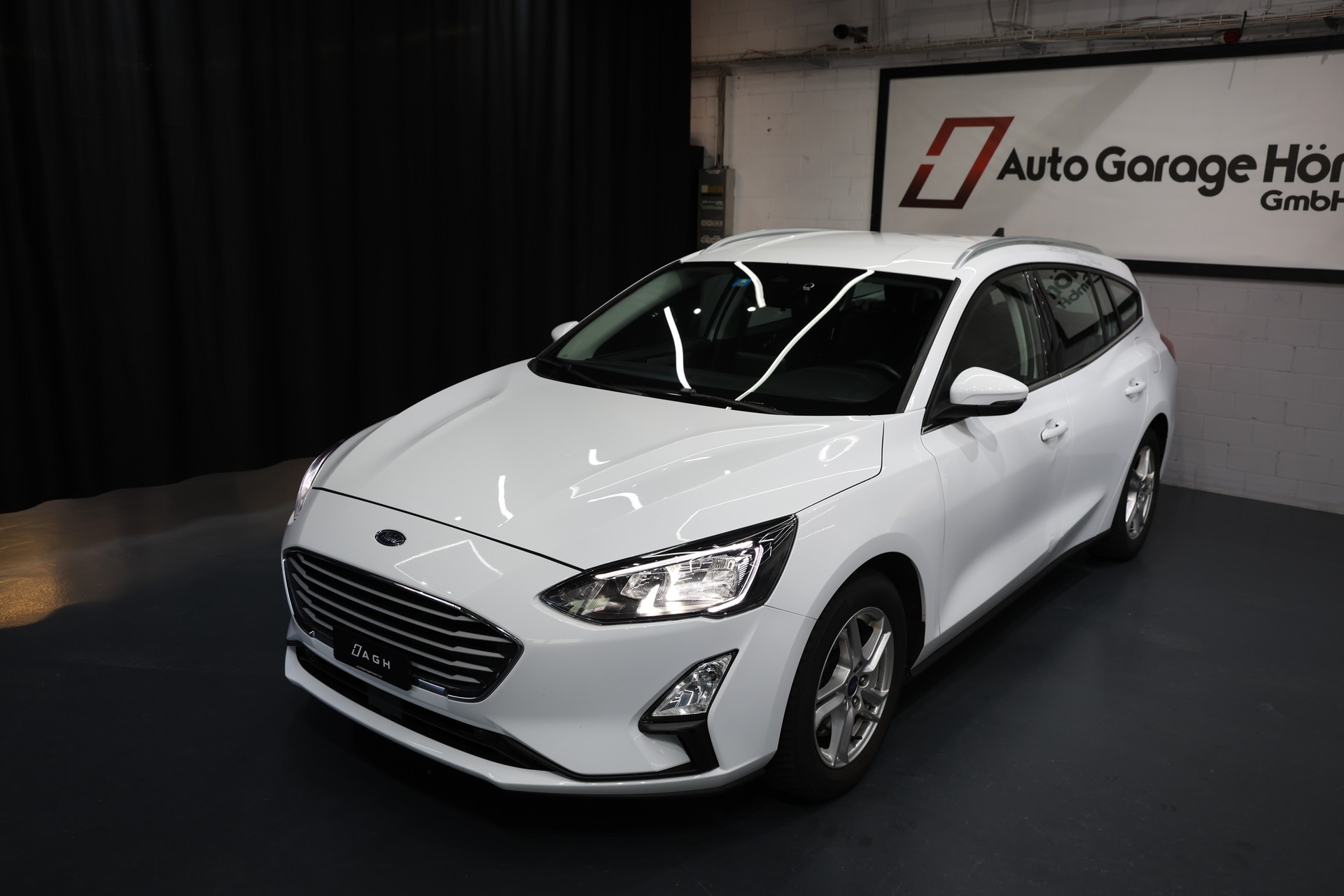 FORD Focus 1.0 SCTi Cool Connect-showroom-element-1