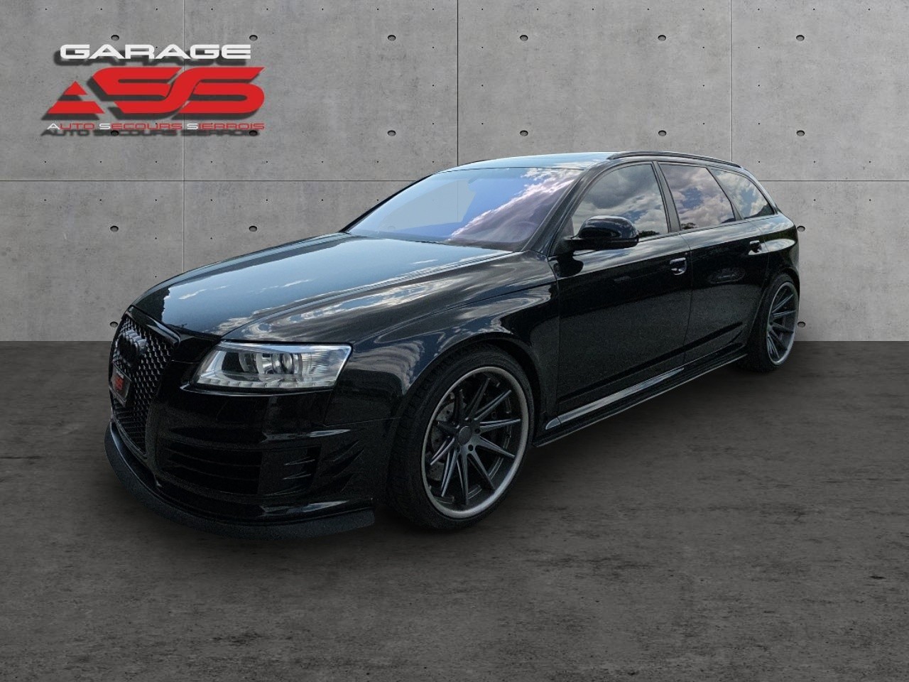AUDI RS6 Avant 5.0 TFSI V10 quattro tiptronic-showroom-element-1
