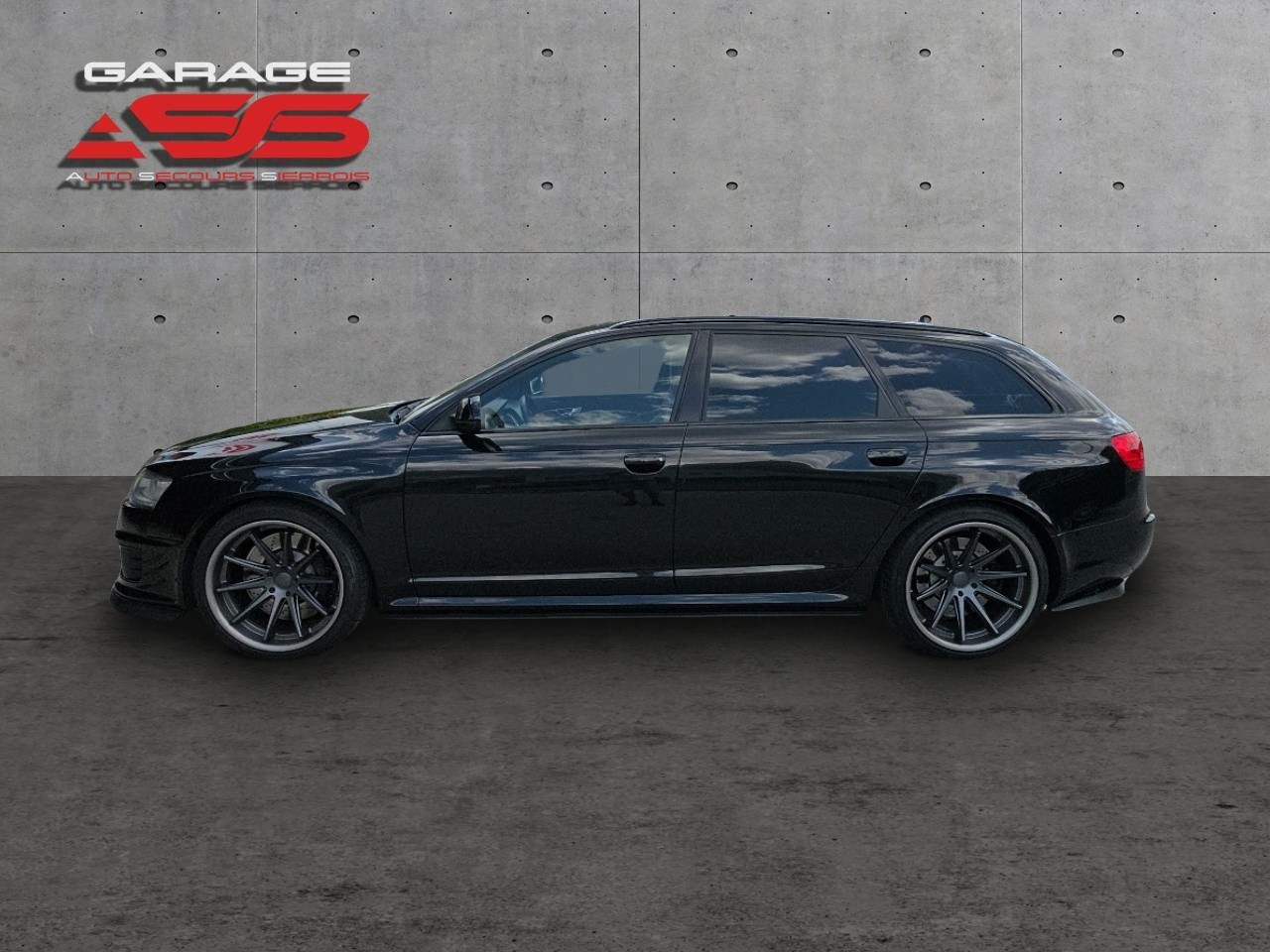 AUDI RS6 Avant 5.0 TFSI V10 quattro tiptronic-showroom-element-3