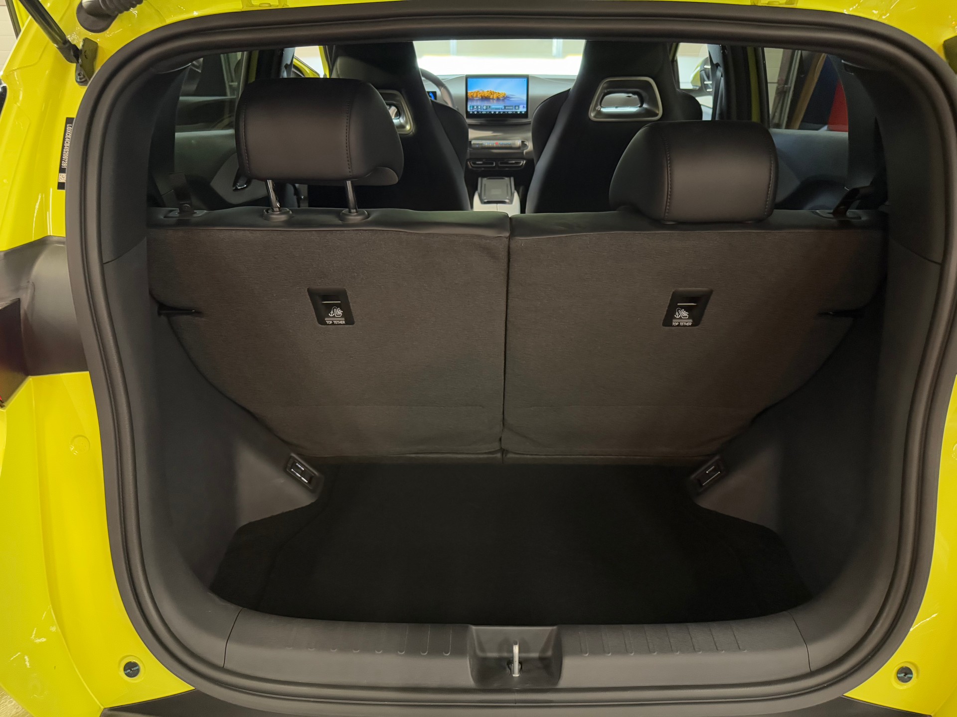 BYD Dolphin Surf 43 kWh Comfort-image-12