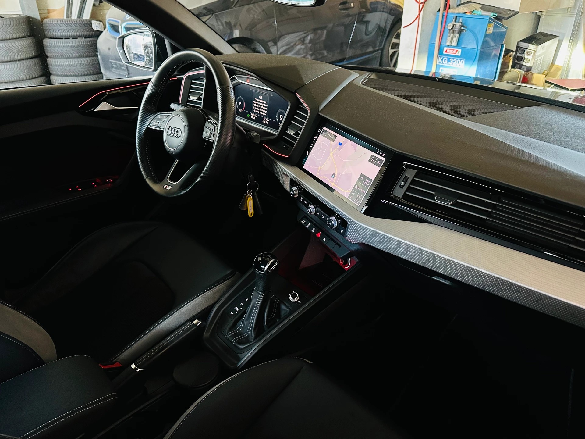 AUDI A1 Sportback 30 TFSI S Line Attraction S-tronic-image-18