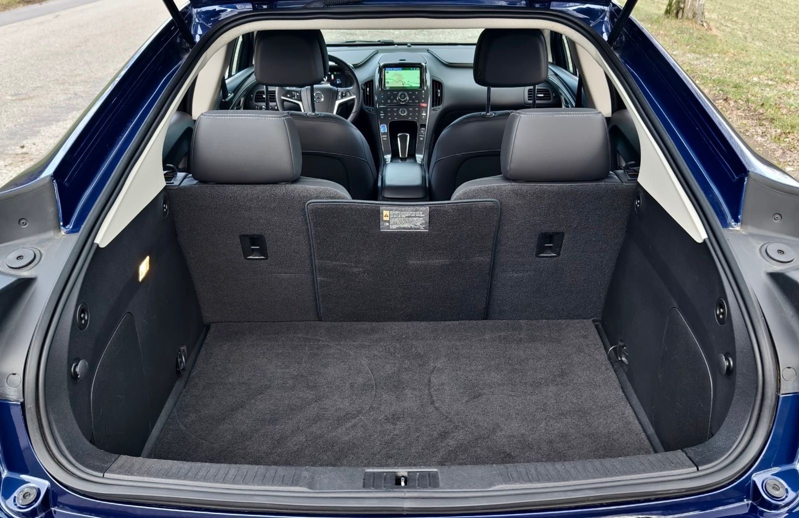 OPEL Ampera E-REV-image-12