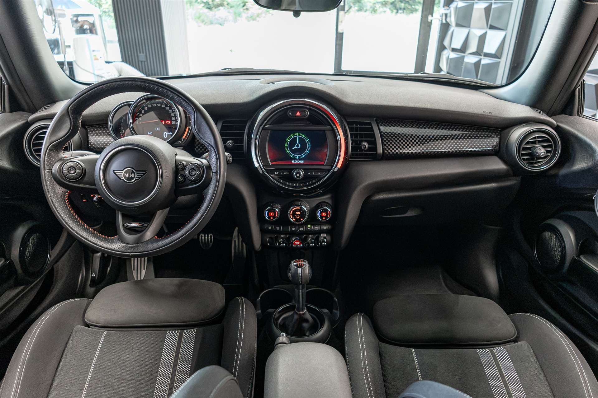 MINI Cooper John Cooper Works-image-5