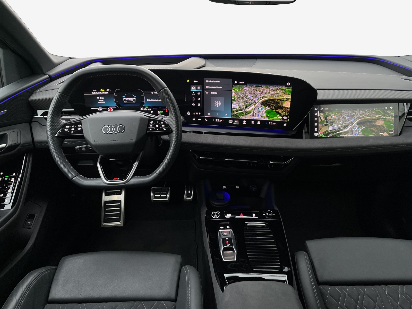 AUDI Q6 e-tron quattro-image-8