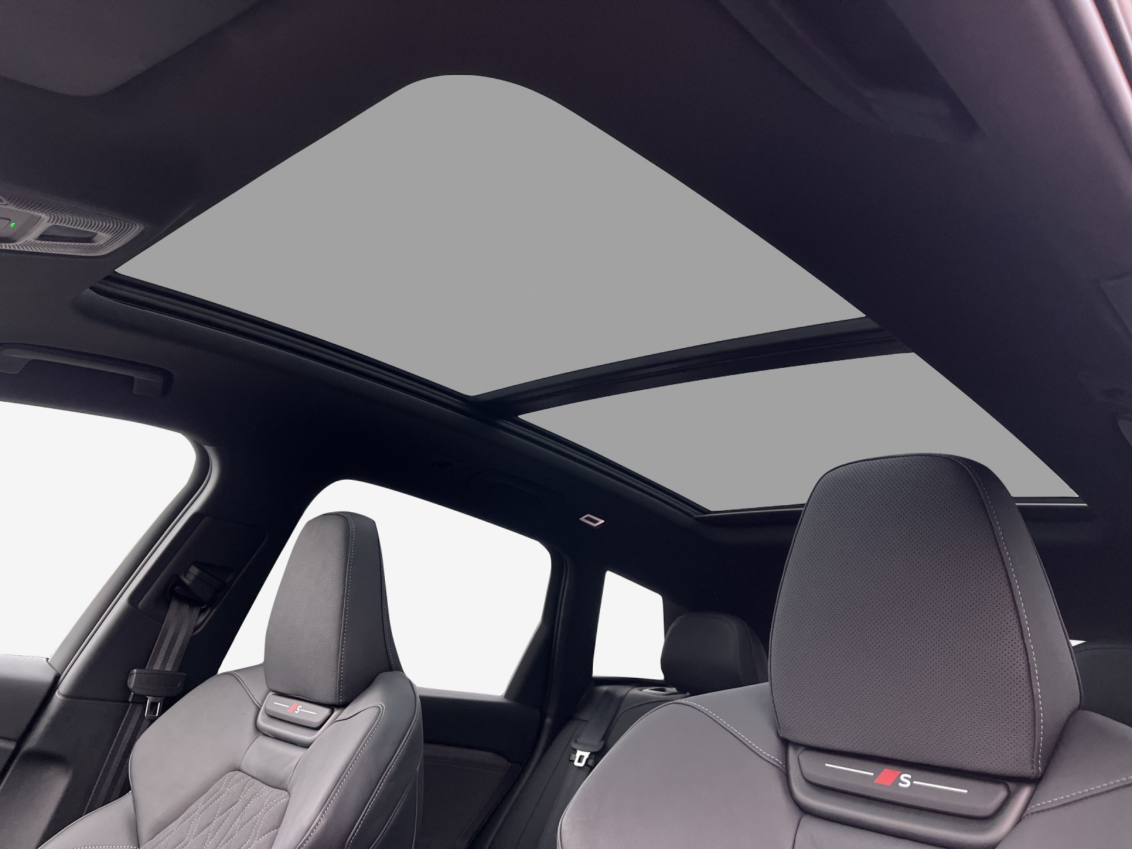 AUDI Q6 e-tron quattro-image-15