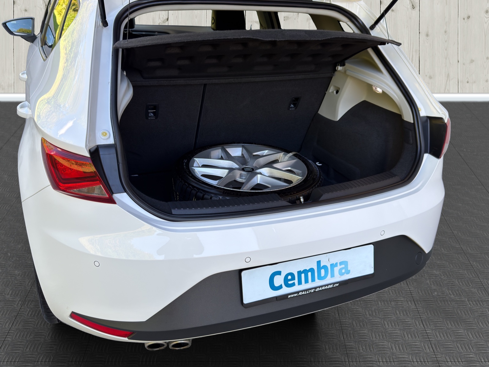SEAT Leon 2.0 TDI FR Viva DSG-image-14