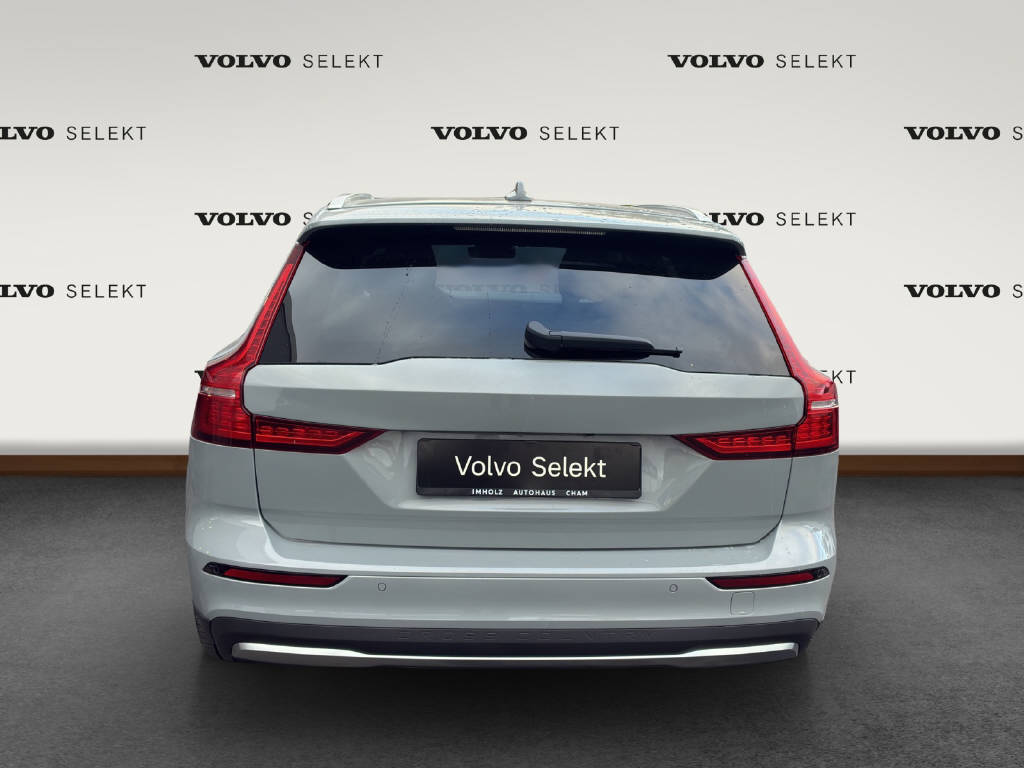 VOLVO V60 Cross Country 2.0 B5 Plus AWD-showroom-element-3