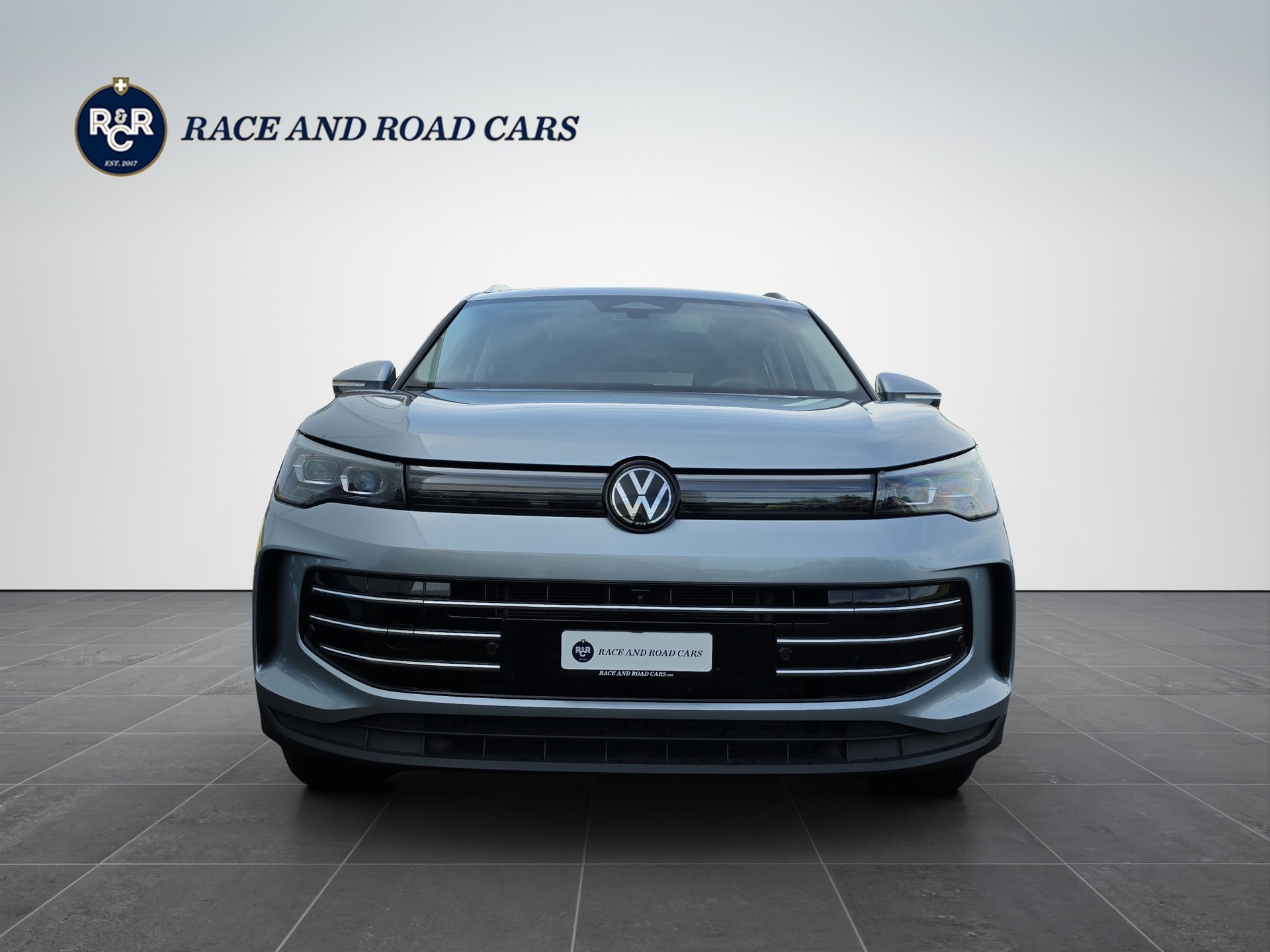 VW Tiguan 2.0 TSI Elegance DSG 4motion-showroom-element-1