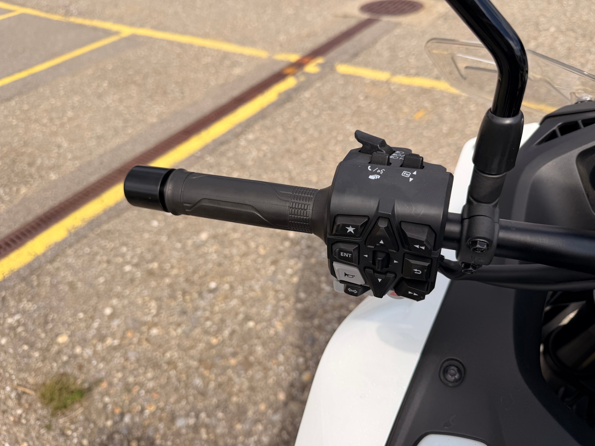 HONDA NT 1100 DCT-image-9