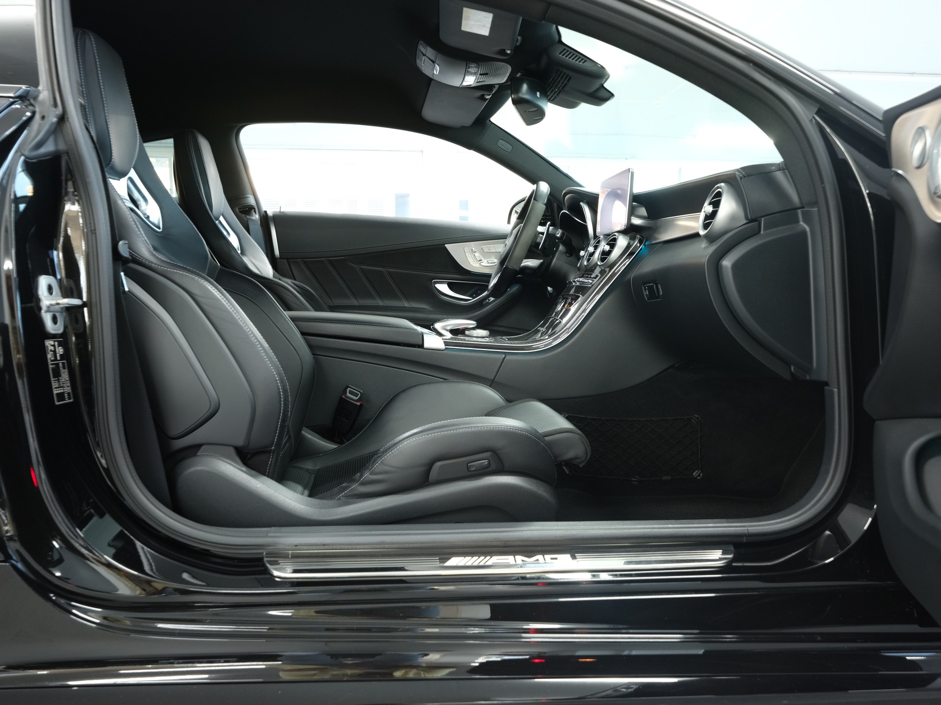 MERCEDES-BENZ C 63 S AMG Edition 1 Speedshift *Burmester* *Sportsitze* *Carbon*-image-25
