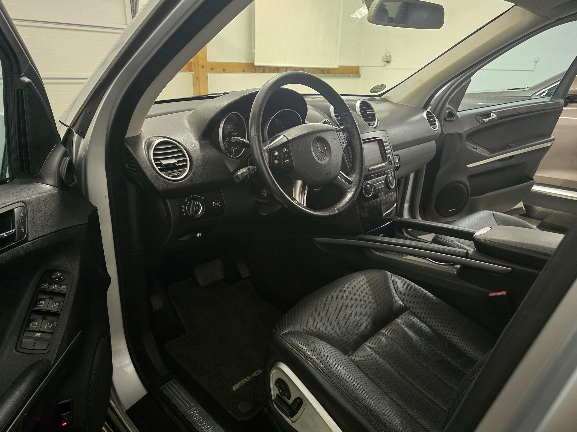 MERCEDES-BENZ ML 420 CDI 4Matic 7G-Tronic-image-9