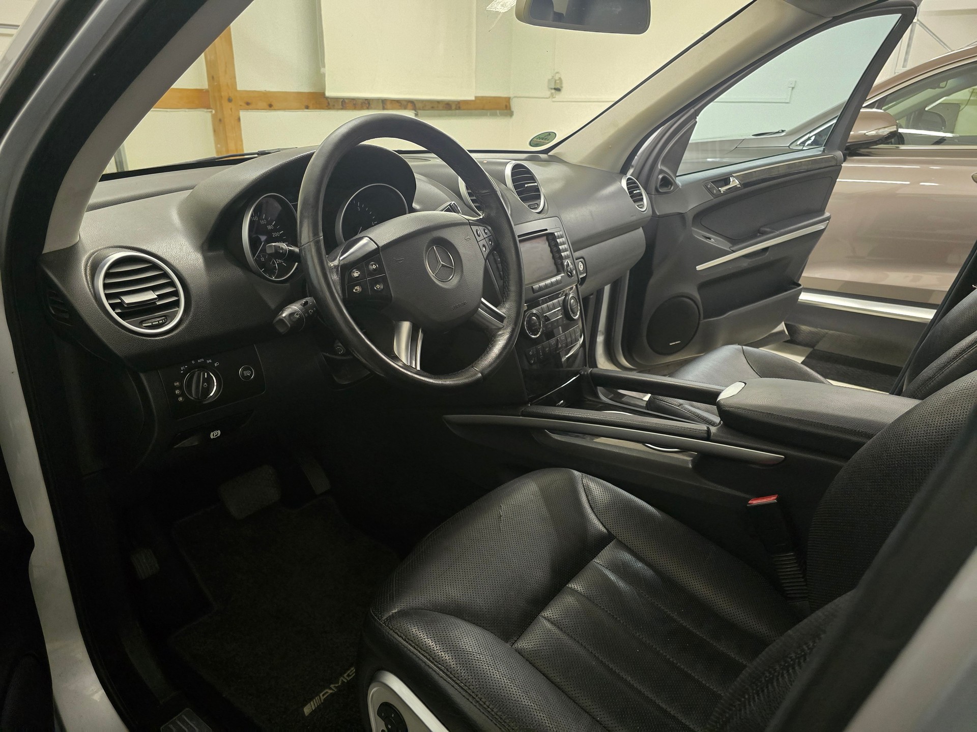 MERCEDES-BENZ ML 420 CDI 4Matic 7G-Tronic-image-10