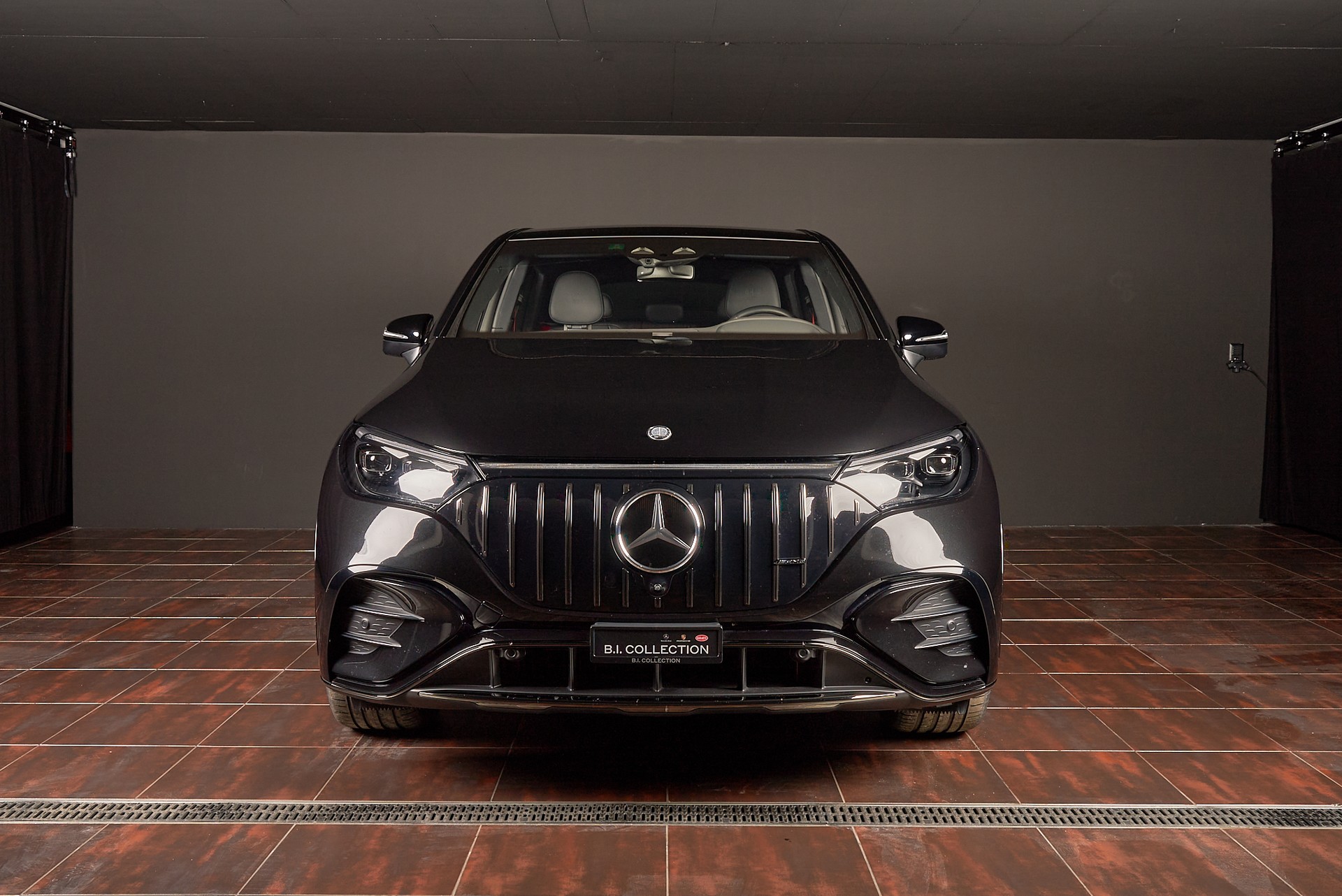 MERCEDES-BENZ EQE SUV AMG 43 4Matic Executive Edition-image-9