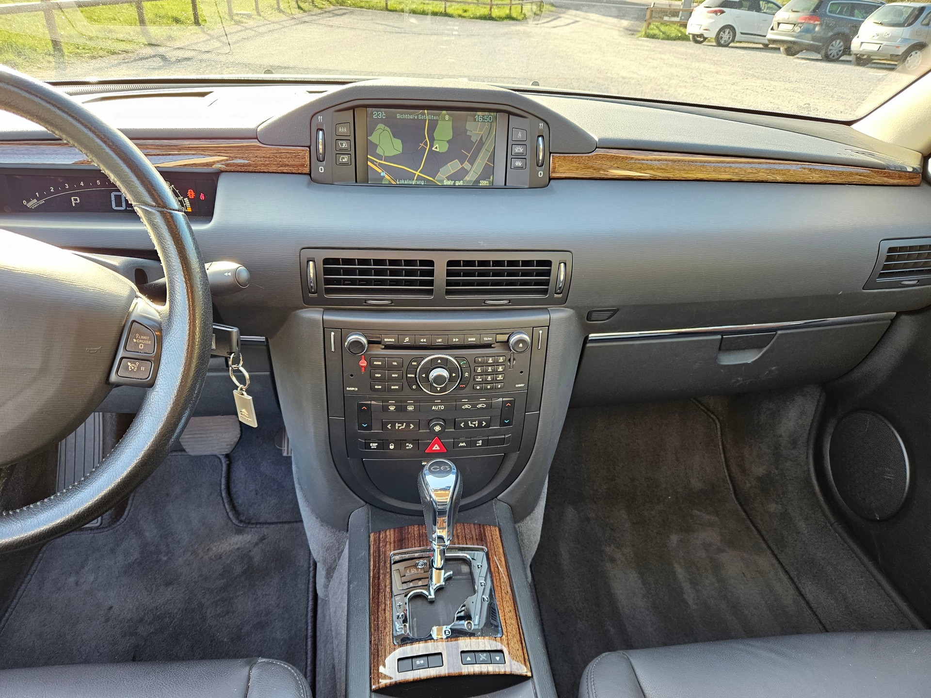 CITROEN C6 Sedan 3.0i V6 Exclusive Automatic-image-10