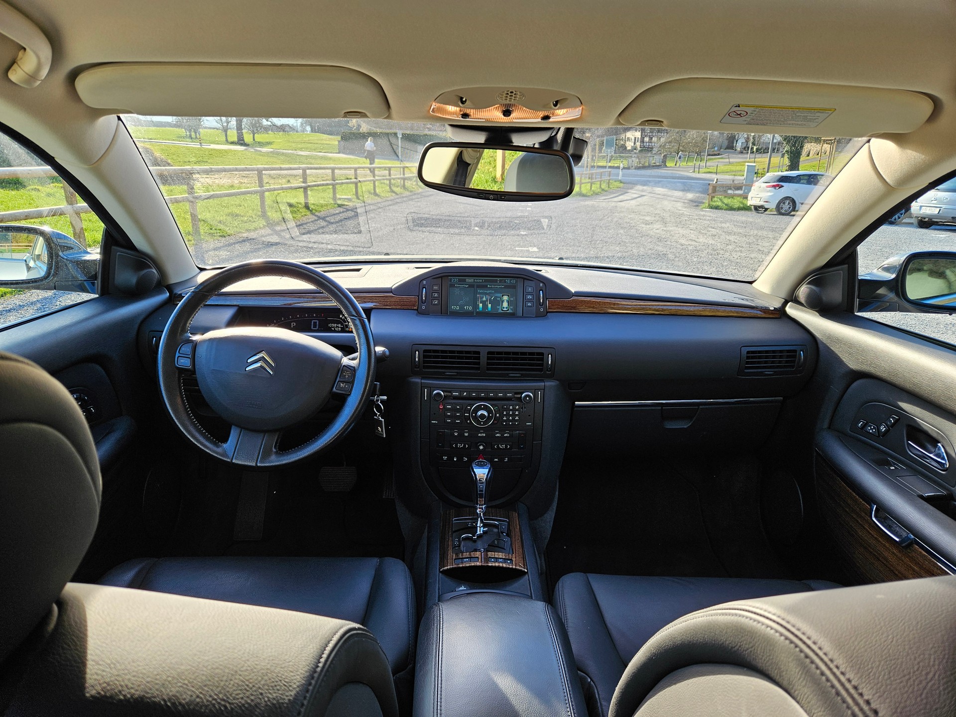 CITROEN C6 Sedan 3.0i V6 Exclusive Automatic-image-6