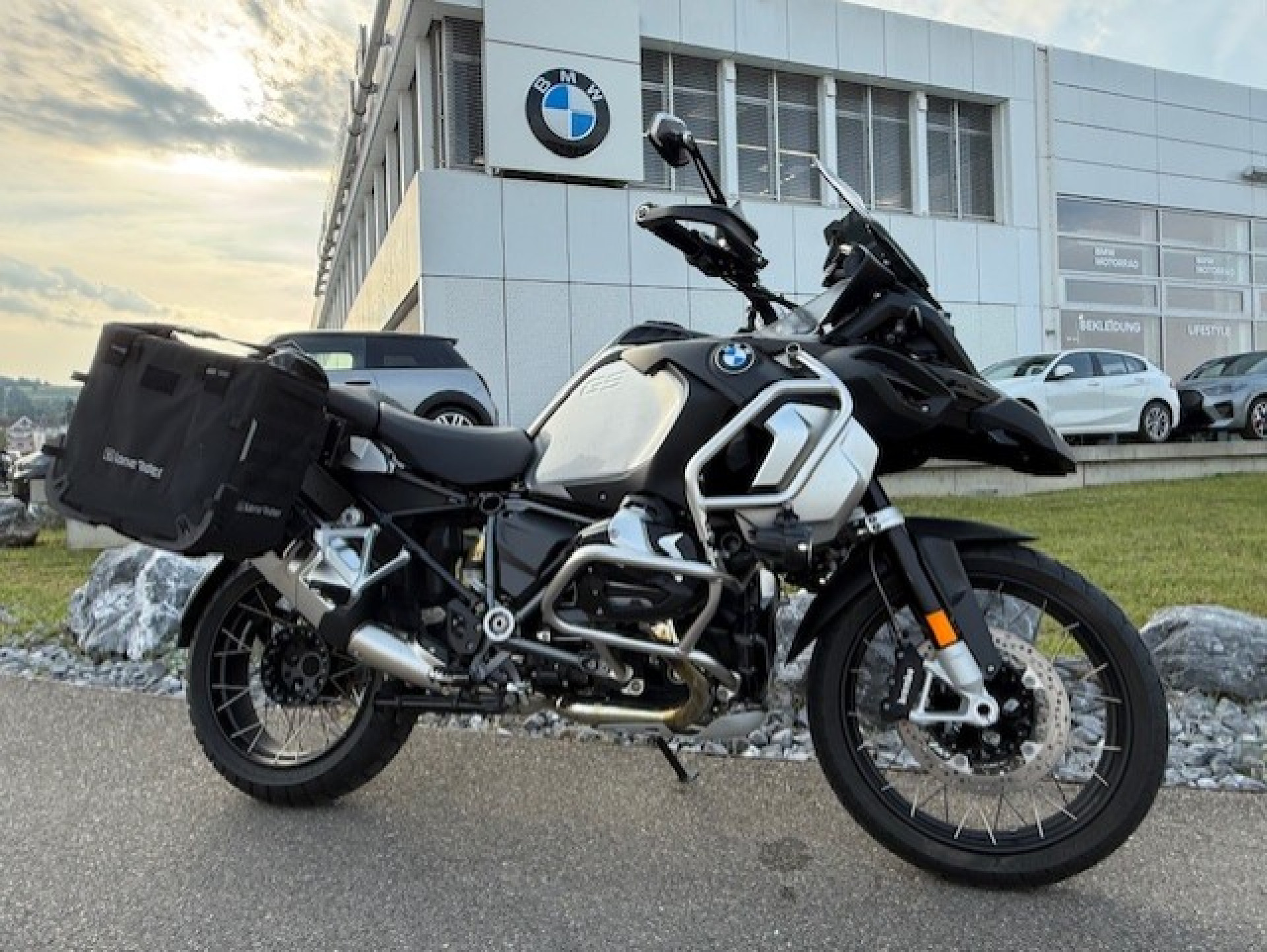 BMW R 1250 GS Adventure Triple Black Style Triple Black-image-0