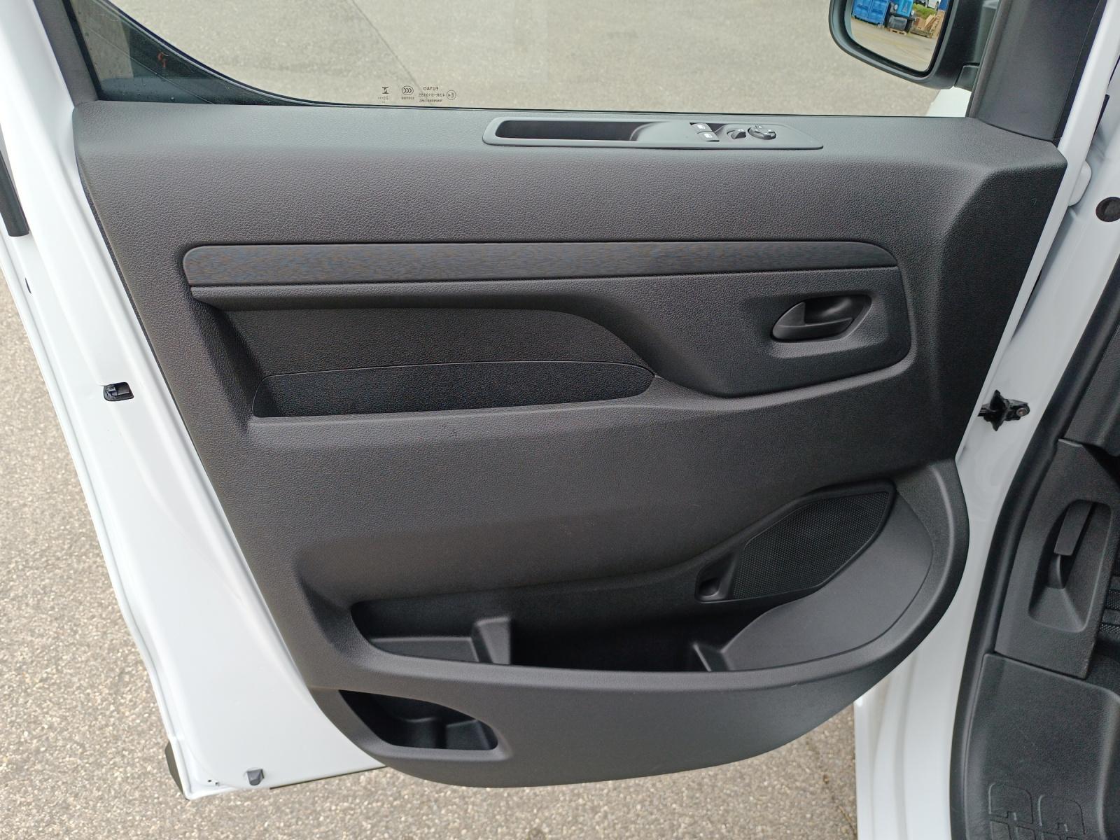 FIAT Scudo Kaw. L2 2.0 Multijet 145 Base Swiss Edition-image-12