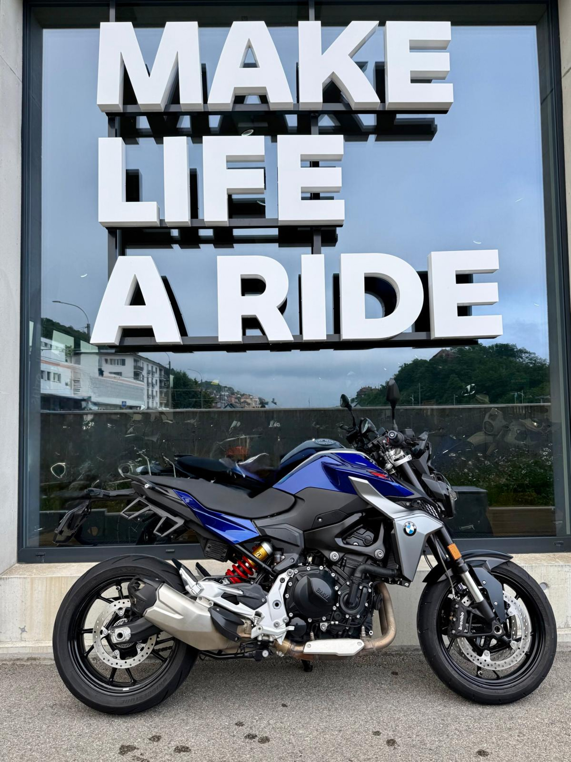 BMW F 900 R-image-2
