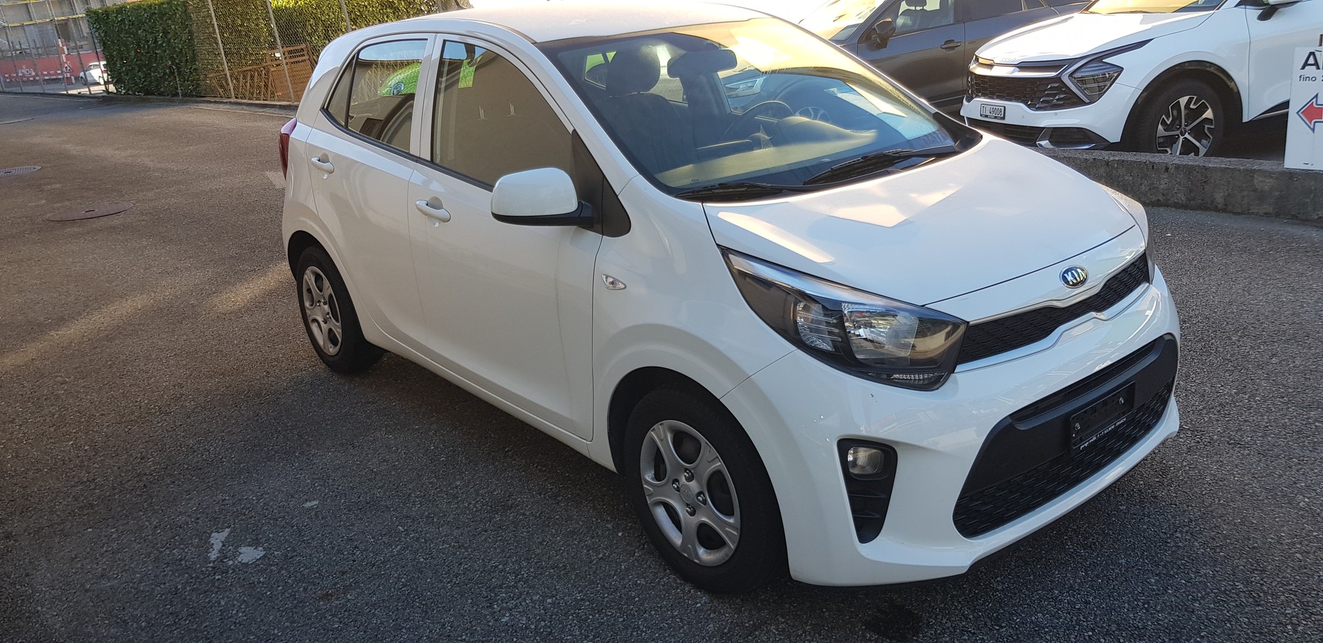 KIA Picanto 1.0 CVVT Classic-image-3