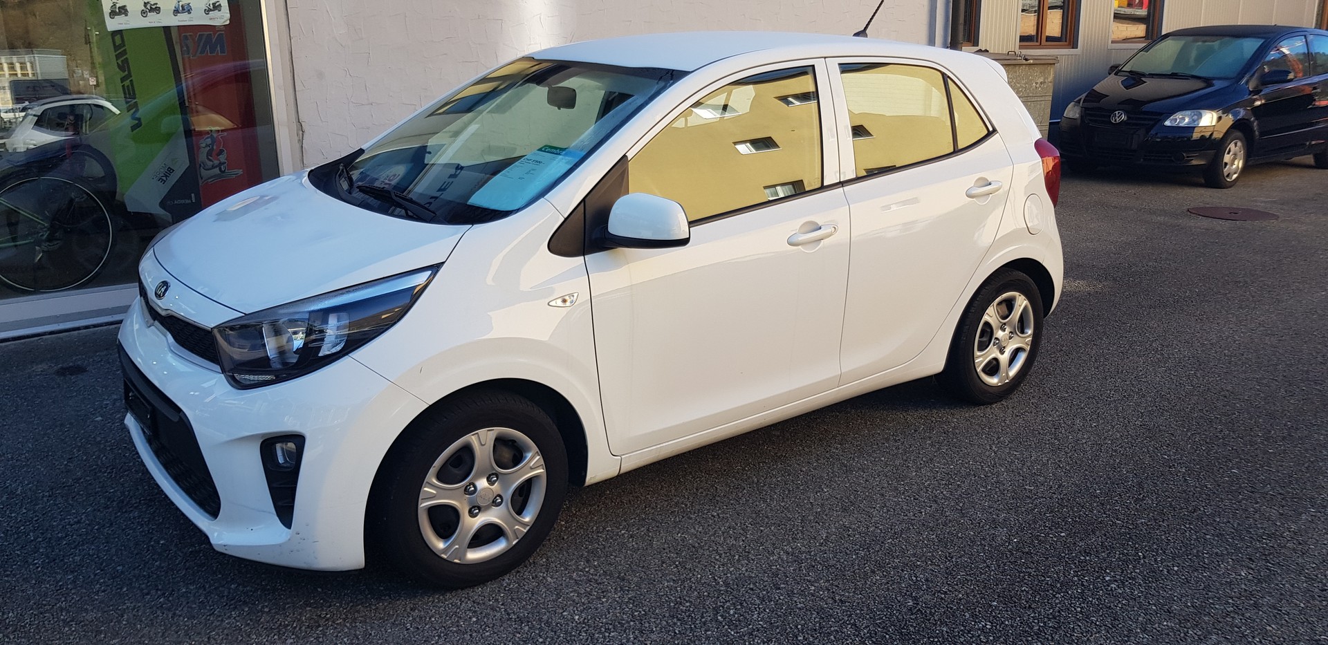 KIA Picanto 1.0 CVVT Classic-image-1