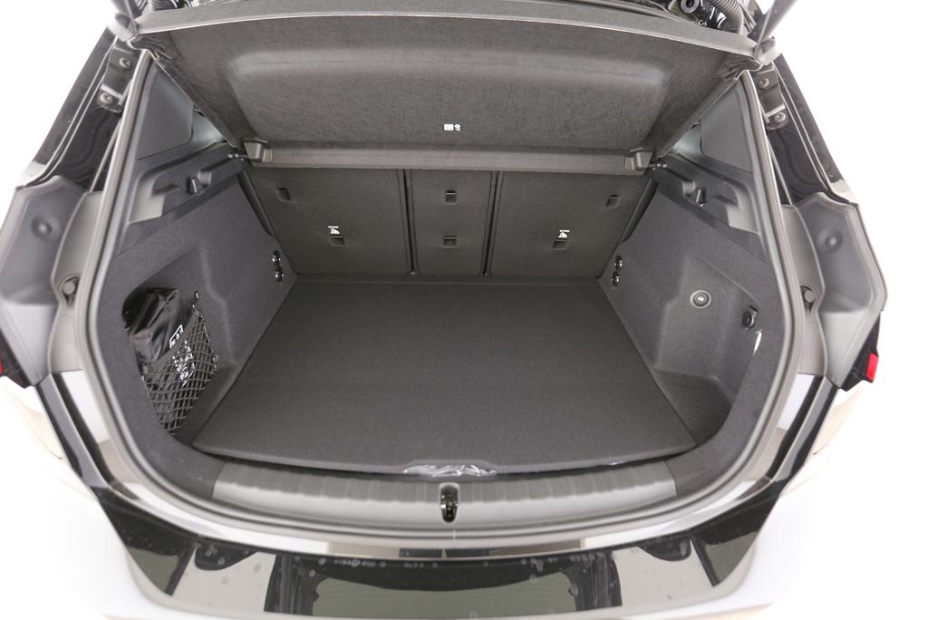 BMW 223i xDrive Active Tourer-image-5