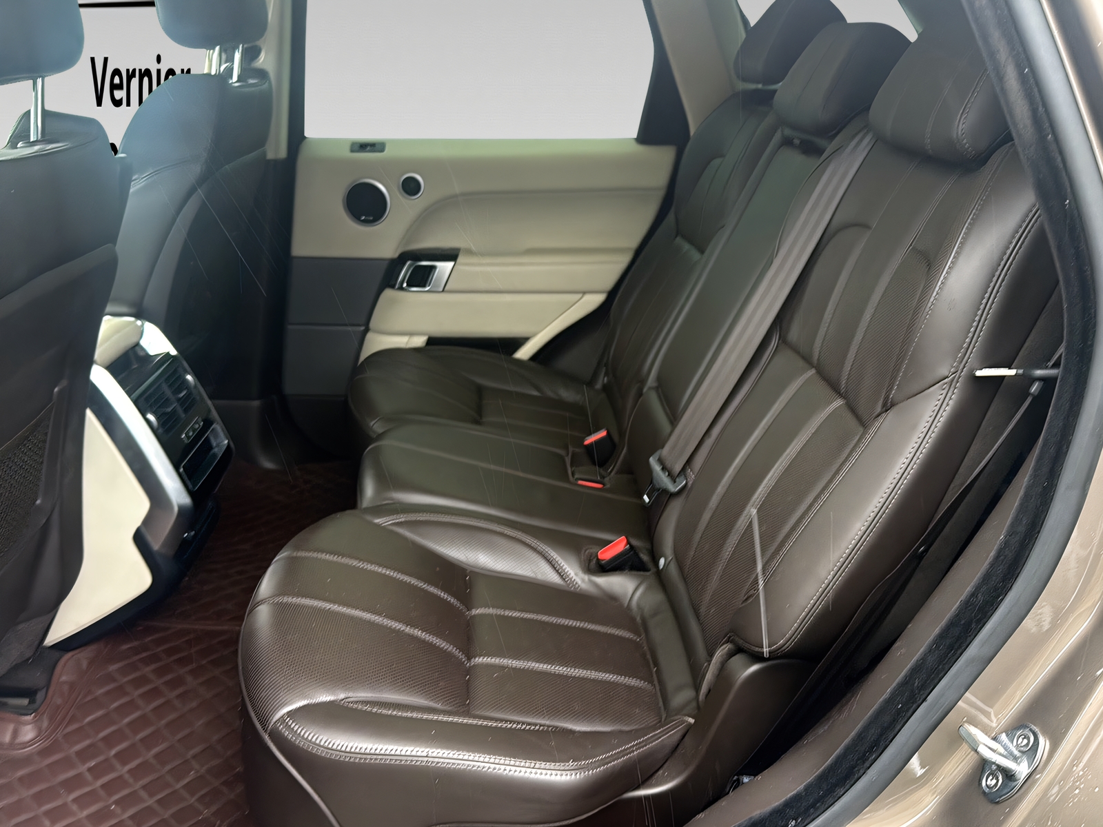 LAND ROVER Range SPORT-image-12