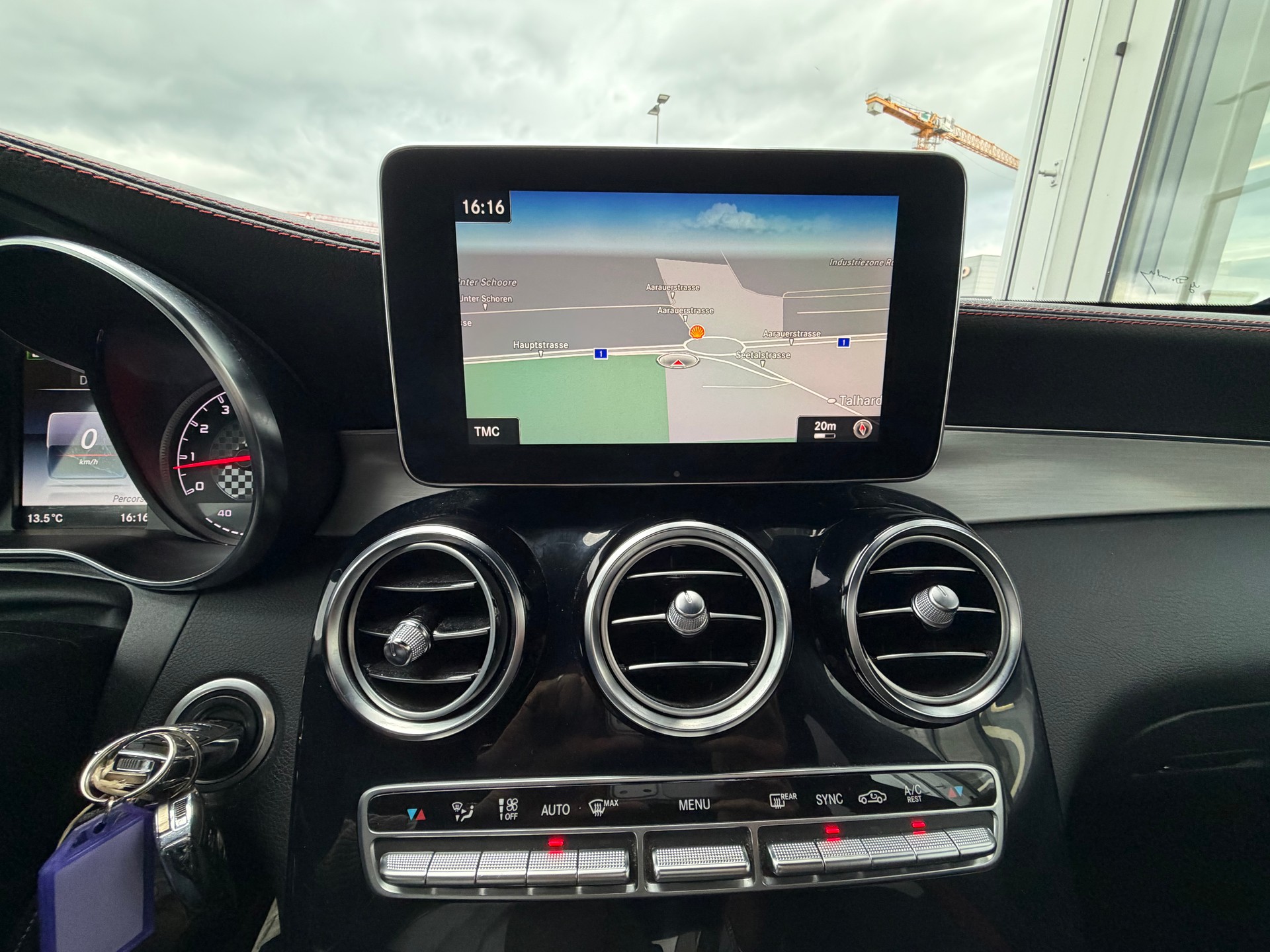 MERCEDES-BENZ GLC 43 AMG 4Matic 9G-Tronic-image-19