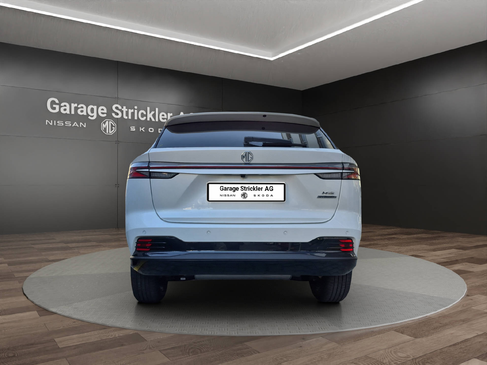 MG HS 1.5 Hybrid Luxury-showroom-element-3