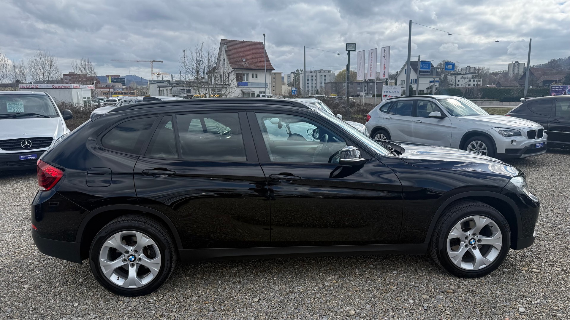 BMW X1 xDrive 18d Steptronic-image-17