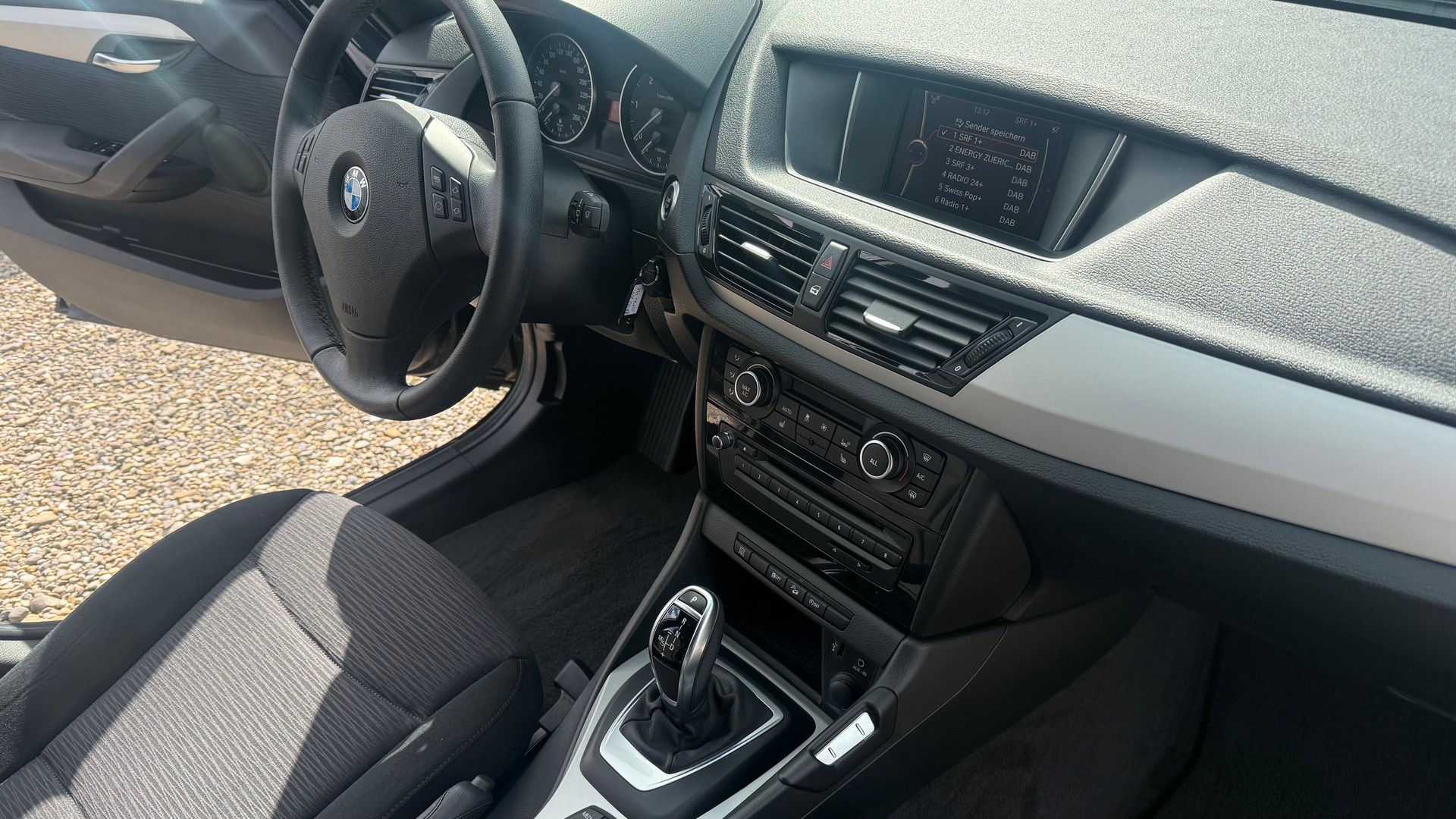 BMW X1 xDrive 18d Steptronic-image-6