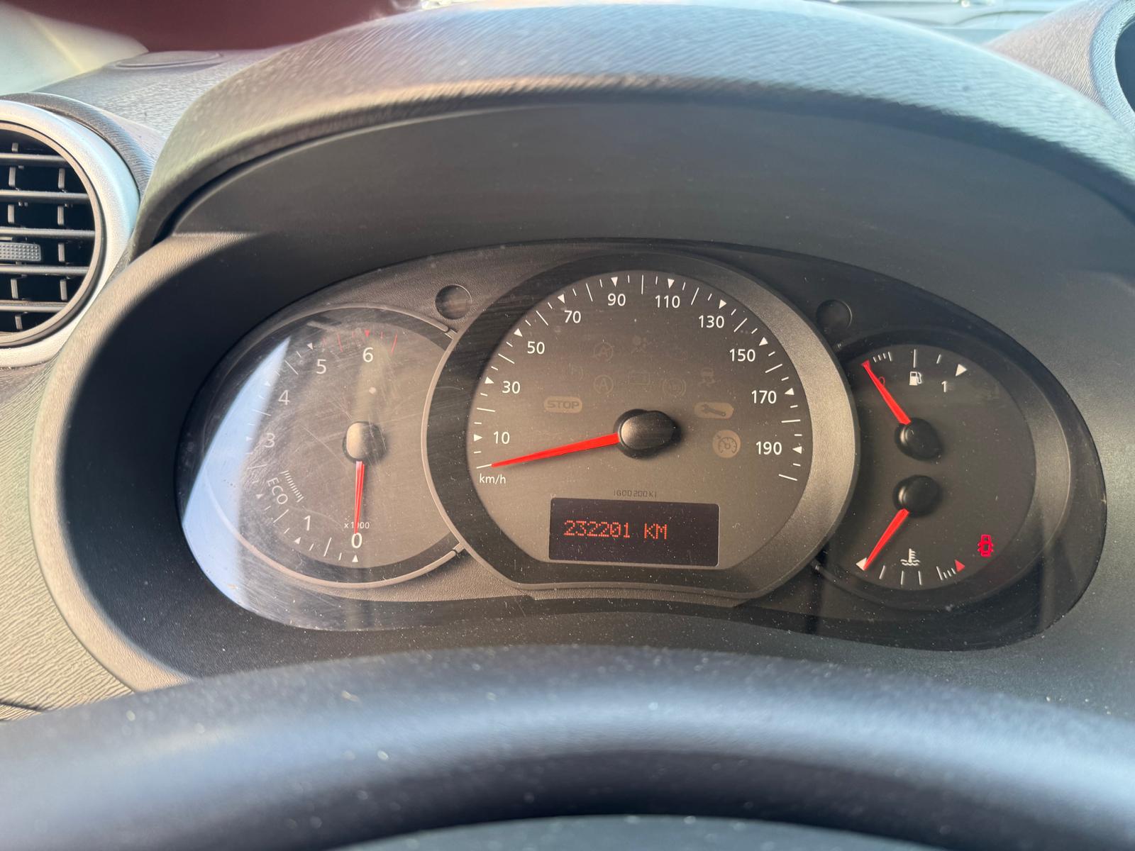 RENAULT Kangoo Medium dCi 110 ENERGY Business-image-24