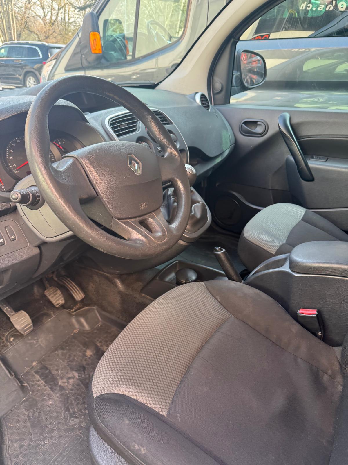 RENAULT Kangoo Medium dCi 110 ENERGY Business-image-22