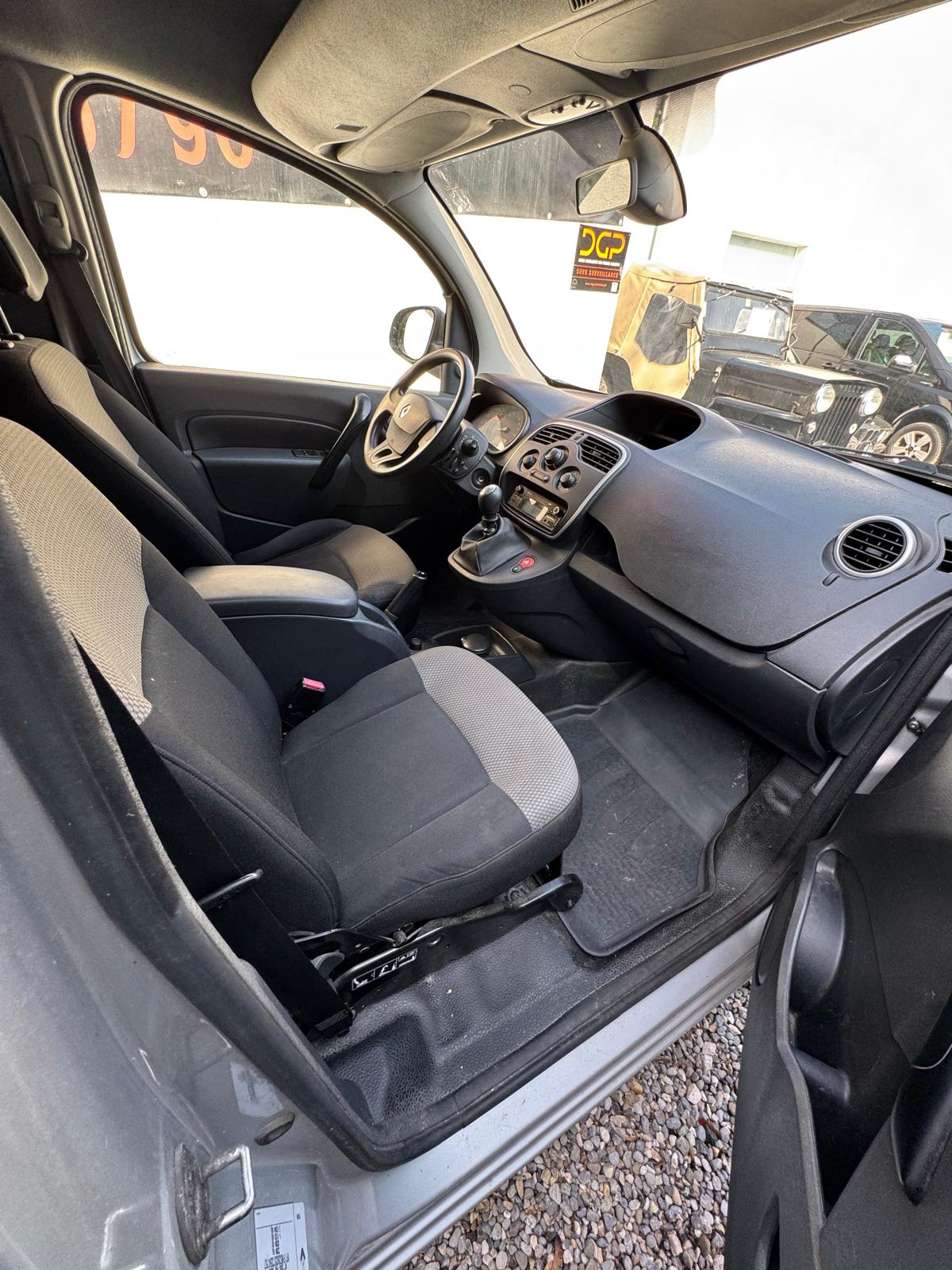 RENAULT Kangoo Medium dCi 110 ENERGY Business-image-20