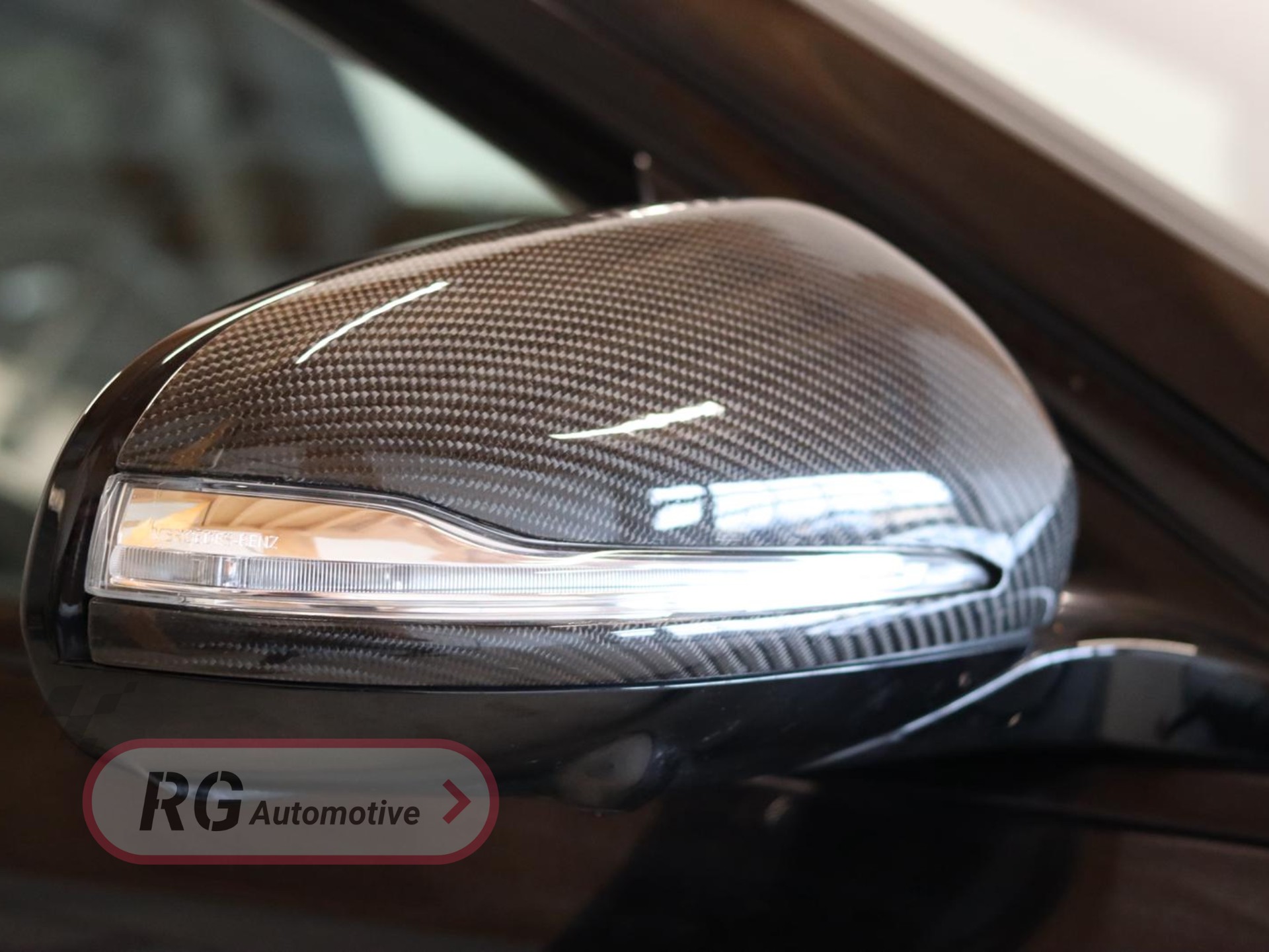 MERCEDES-BENZ E 63 AMG S 4 Matic 9G-Tronic-image-3