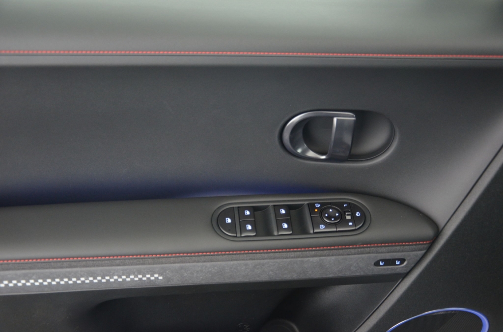 HYUNDAI Ioniq 5 N Line 84kWh 4WD-image-24