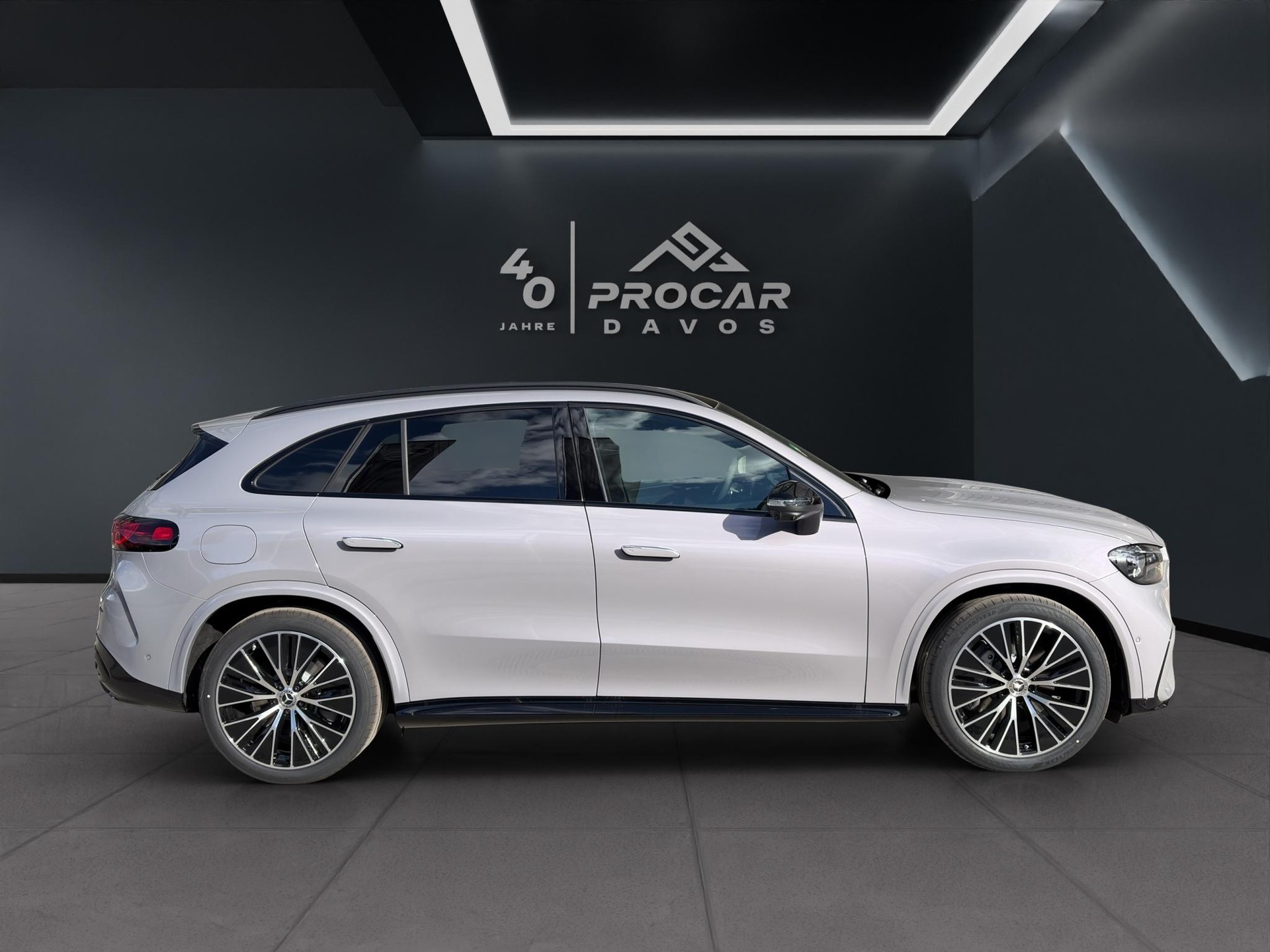 MERCEDES-BENZ GLC 400 4matic EQ-image-1
