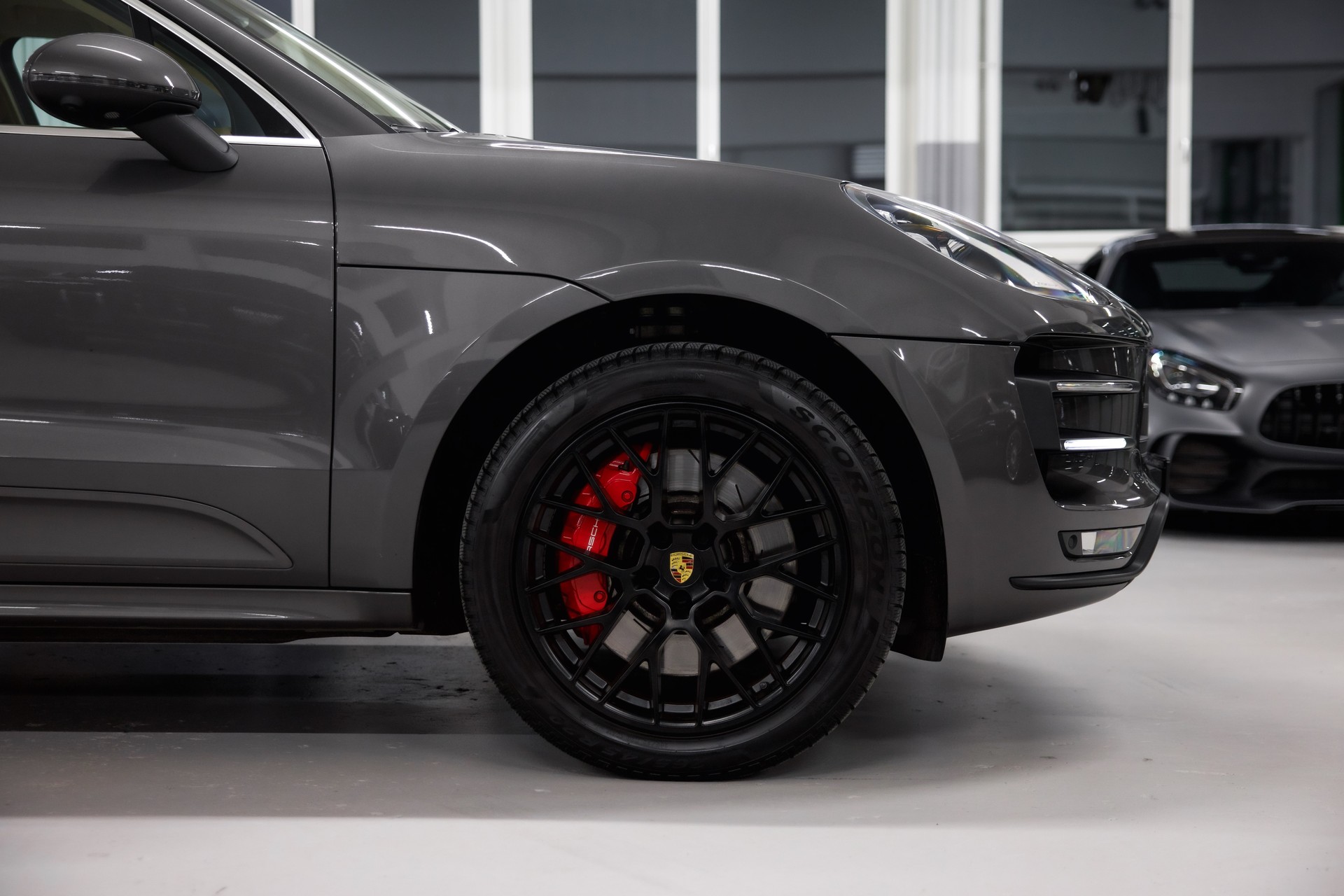 PORSCHE Macan Turbo Performance PDK *approved bis April 2027*-image-8